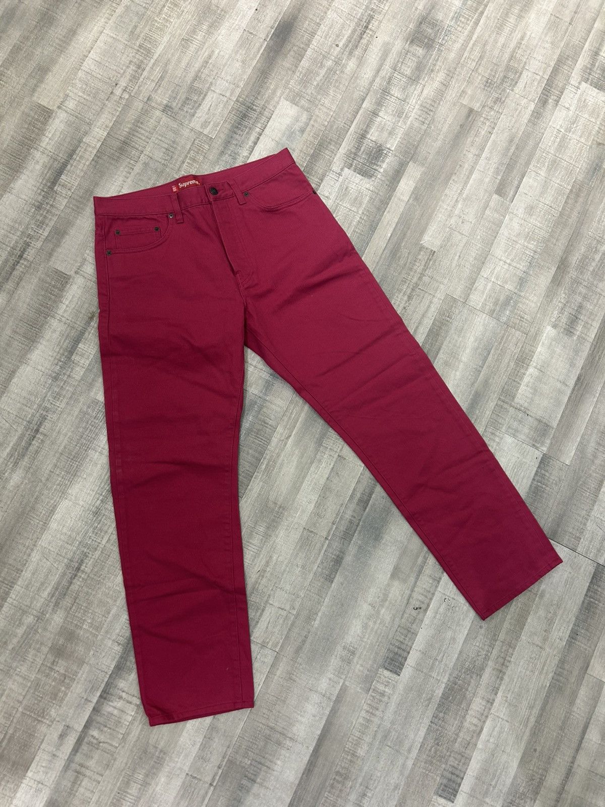 Supreme Supreme Baggy Jeans Size US 32 / EU 48 - 1 Thumbnail