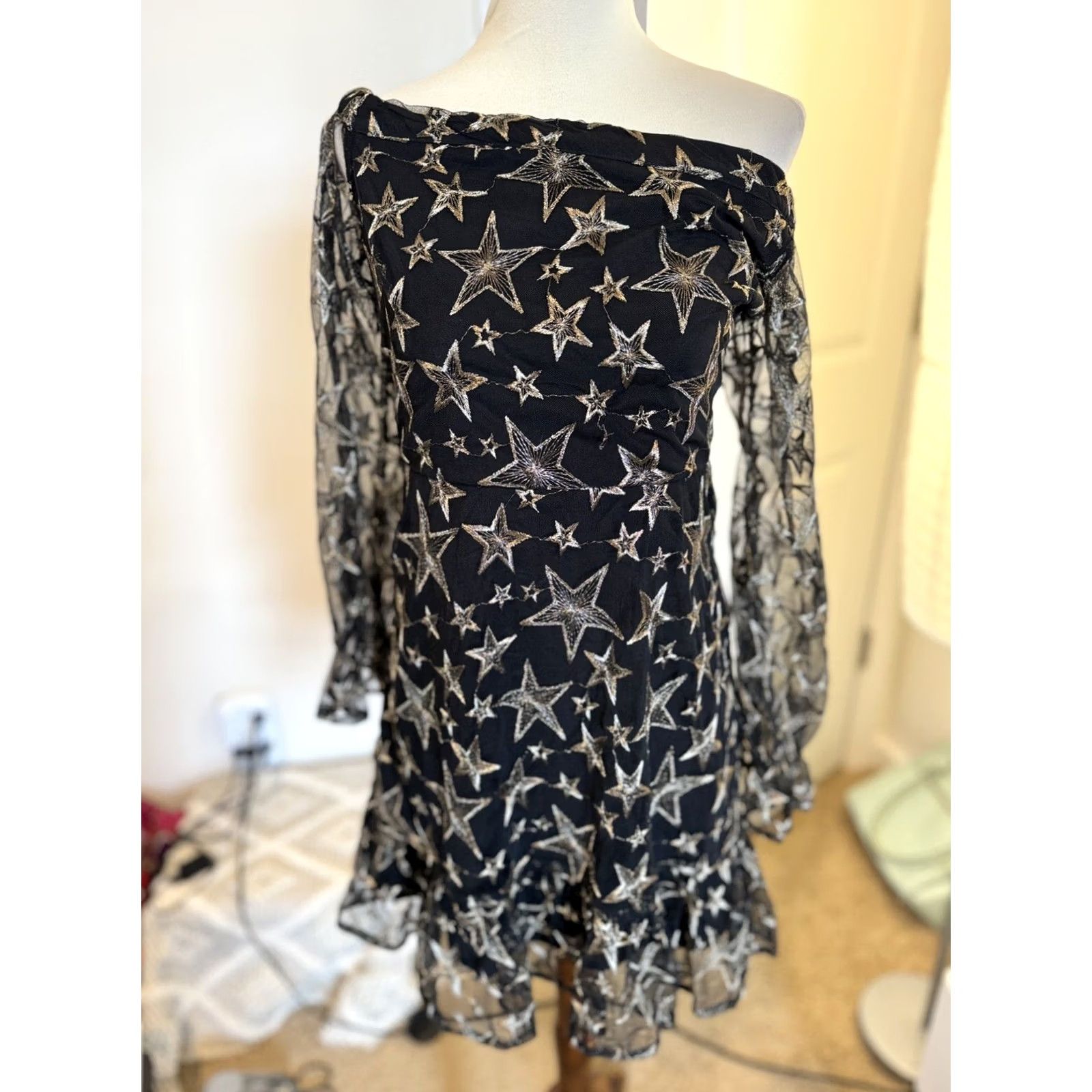 Sam Edelman VINTAGE Sam Edelman NWT Black Gold Star Party Cocktail Dress Women 4 A-Line Bodycon Fit & Flare Short Dress Womens Size S / US 4 / IT 40 - 5 Thumbnail