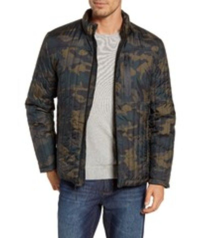 Camo fleece lined quilted puffer coat.