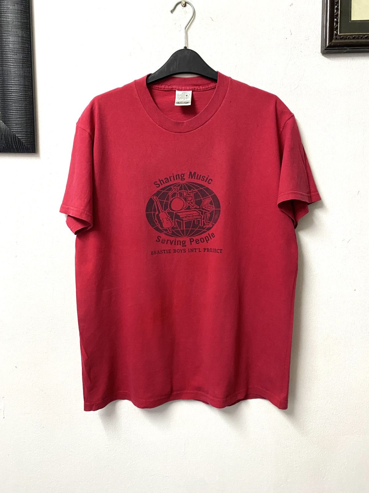 Band Tees 90’s Beastie boys band (rare article by Grand royal record) Size US M / EU 48-50 / 2 - 1 Thumbnail