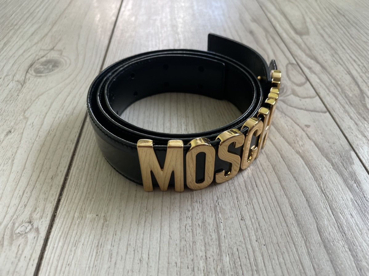 Moschino Moschino Leather Belt Redwall Gold Logo Size ONE SIZE - 4 Thumbnail