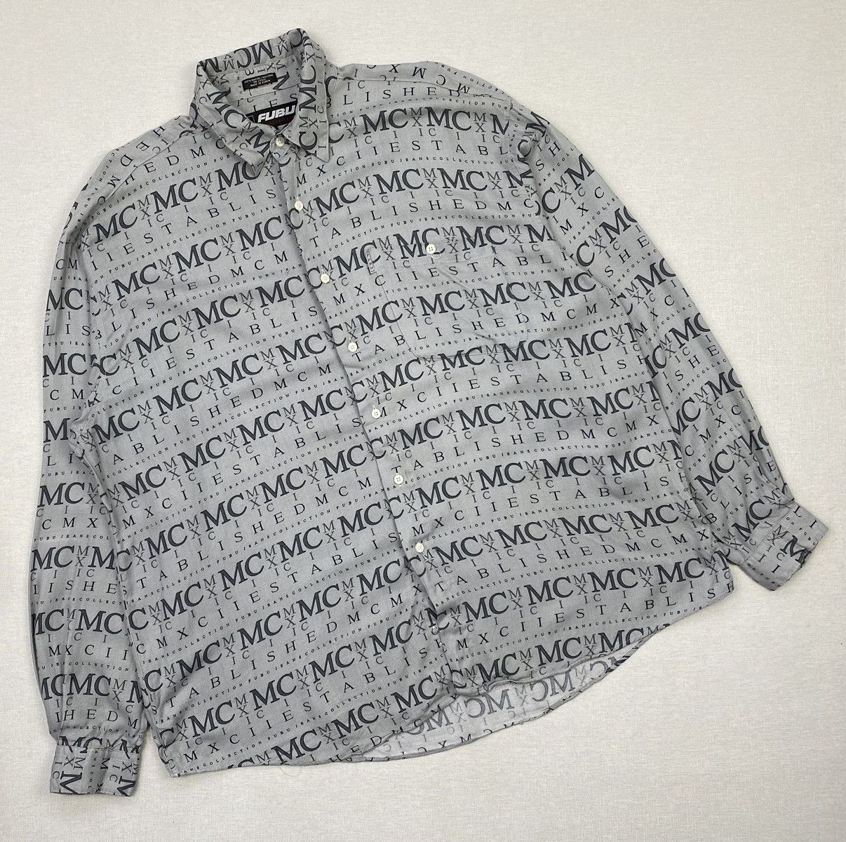 Fubu Men’s Vintage FUBU Long Sleeve Button Down Shirt size XL Size US XL / EU 56 / 4 - 1 Thumbnail