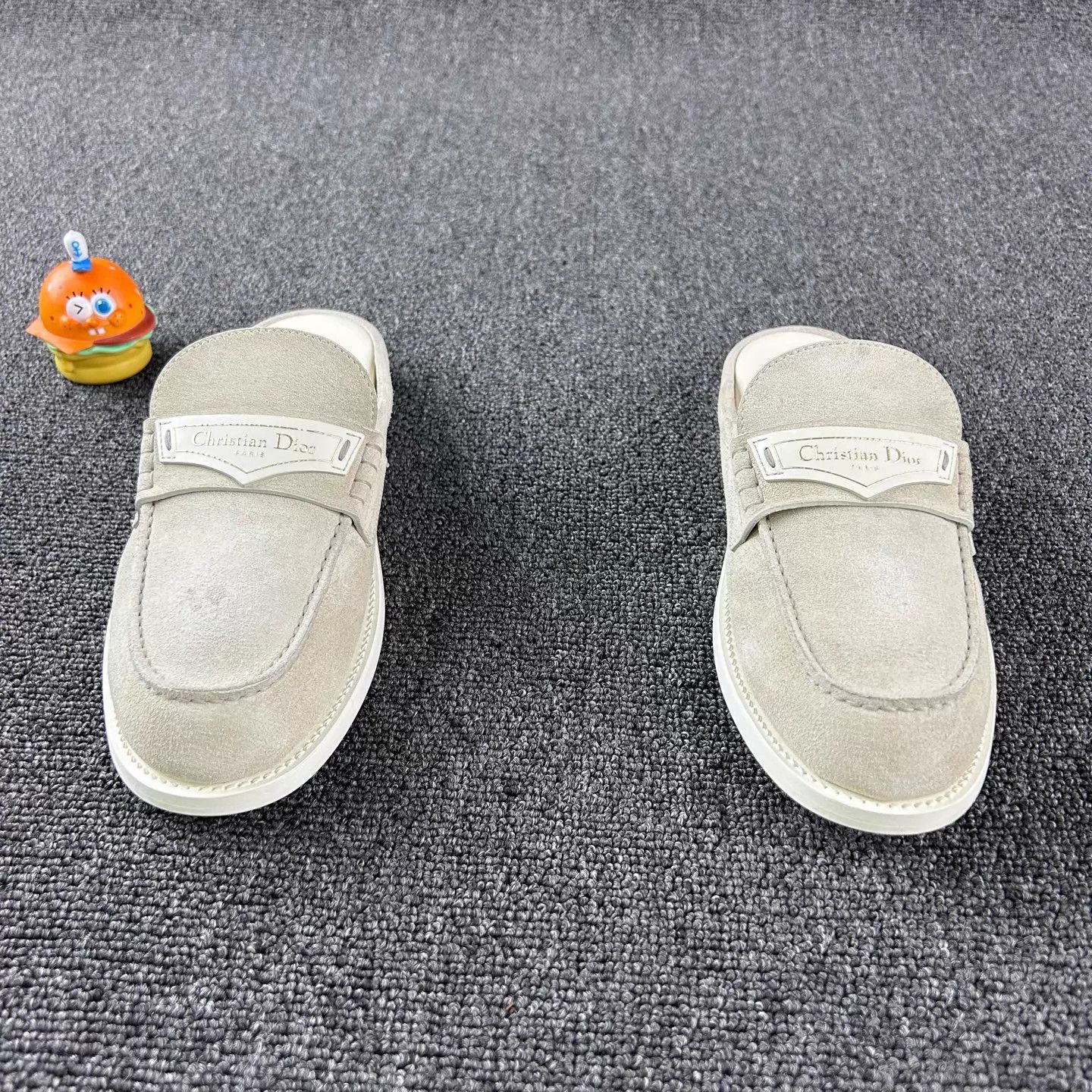 Dior Dior Beige Suede Slipper 37 Size US 6.5 / IT 36.5 - 2 Thumbnail