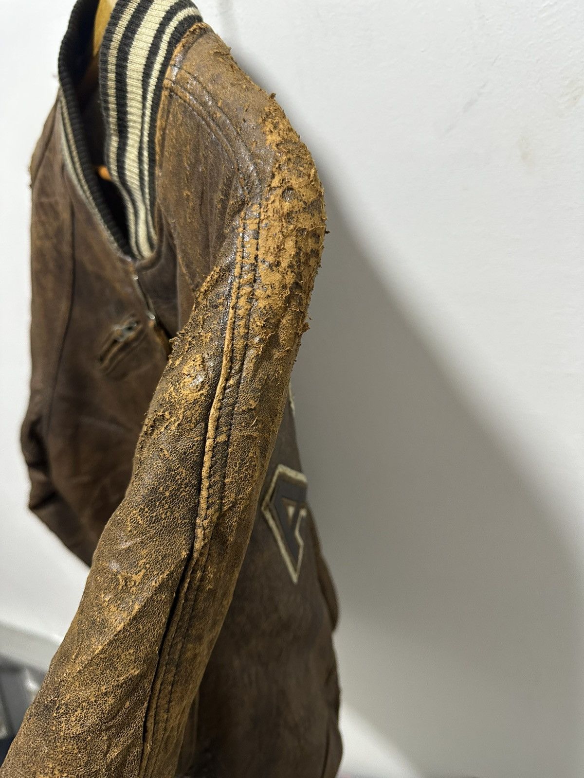 Avirex Vintage Avirex Leather Jacket Bomber Jacket Design USA Size US M / EU 48-50 / 2 - 7 Thumbnail