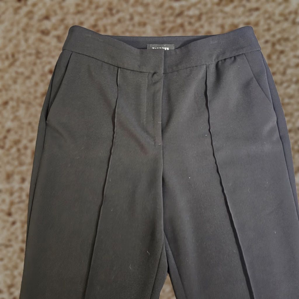 Talbots Talbots Dress Pants Womens 8 Black Flare Leg Flat Front Casual Career Size 30" / US 8 / IT 44 - 1 Thumbnail