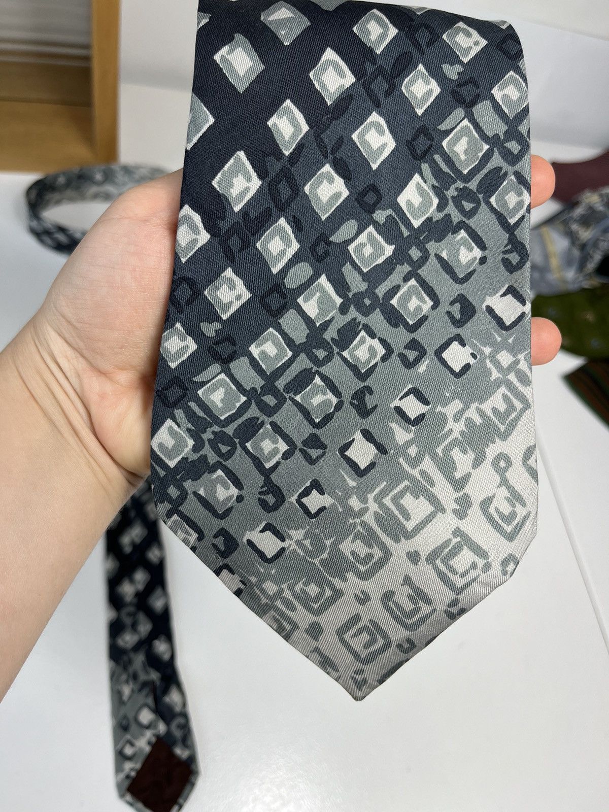Guy Laroche Guy Laroche Vintage Silk Tie Made in France Size ONE SIZE - 6 Thumbnail