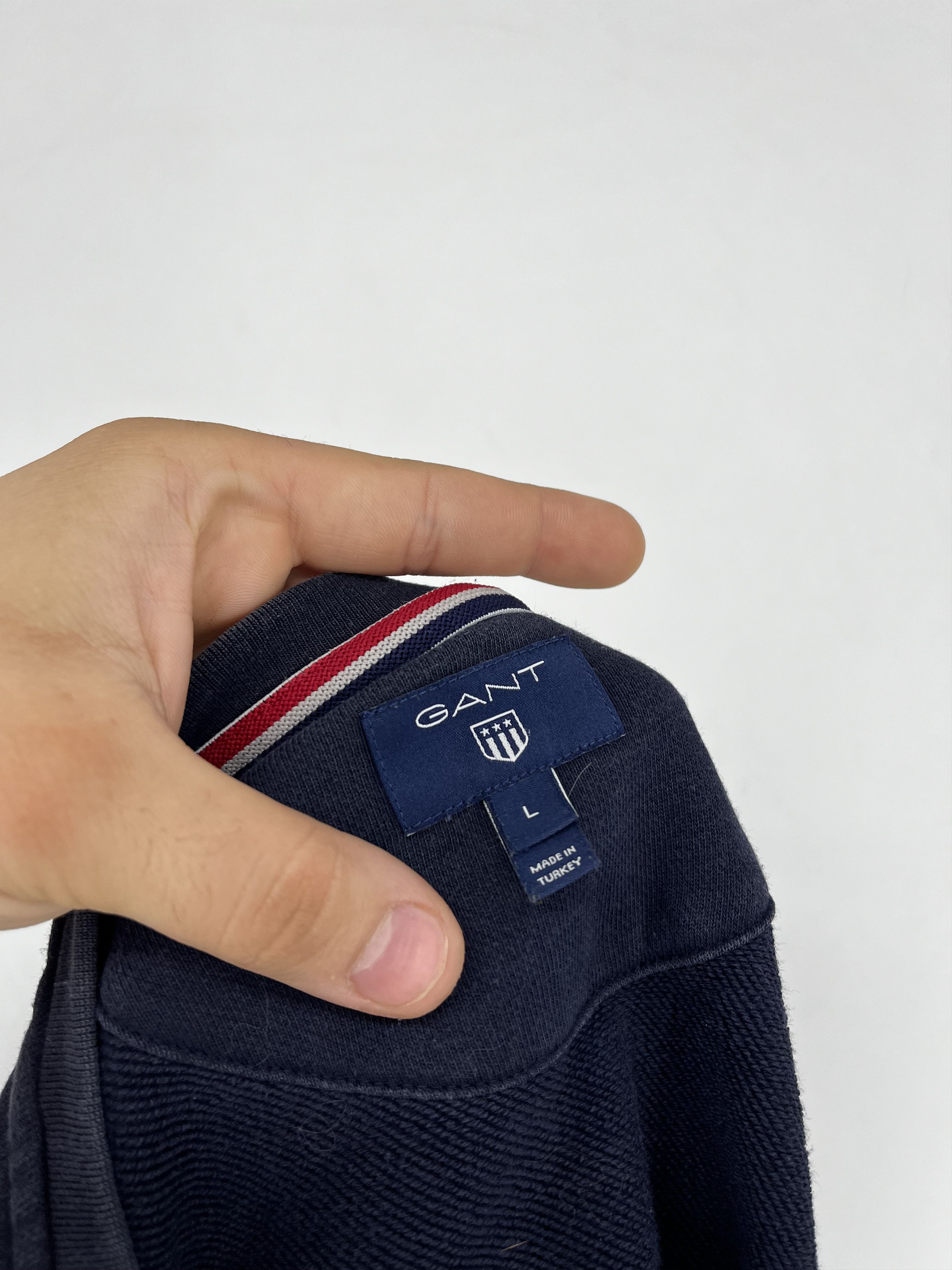 Gant × Vintage Vintage Y2K Gant plush logo sweatshirt streetwear size L Size US L / EU 52-54 / 3 - 9 Thumbnail
