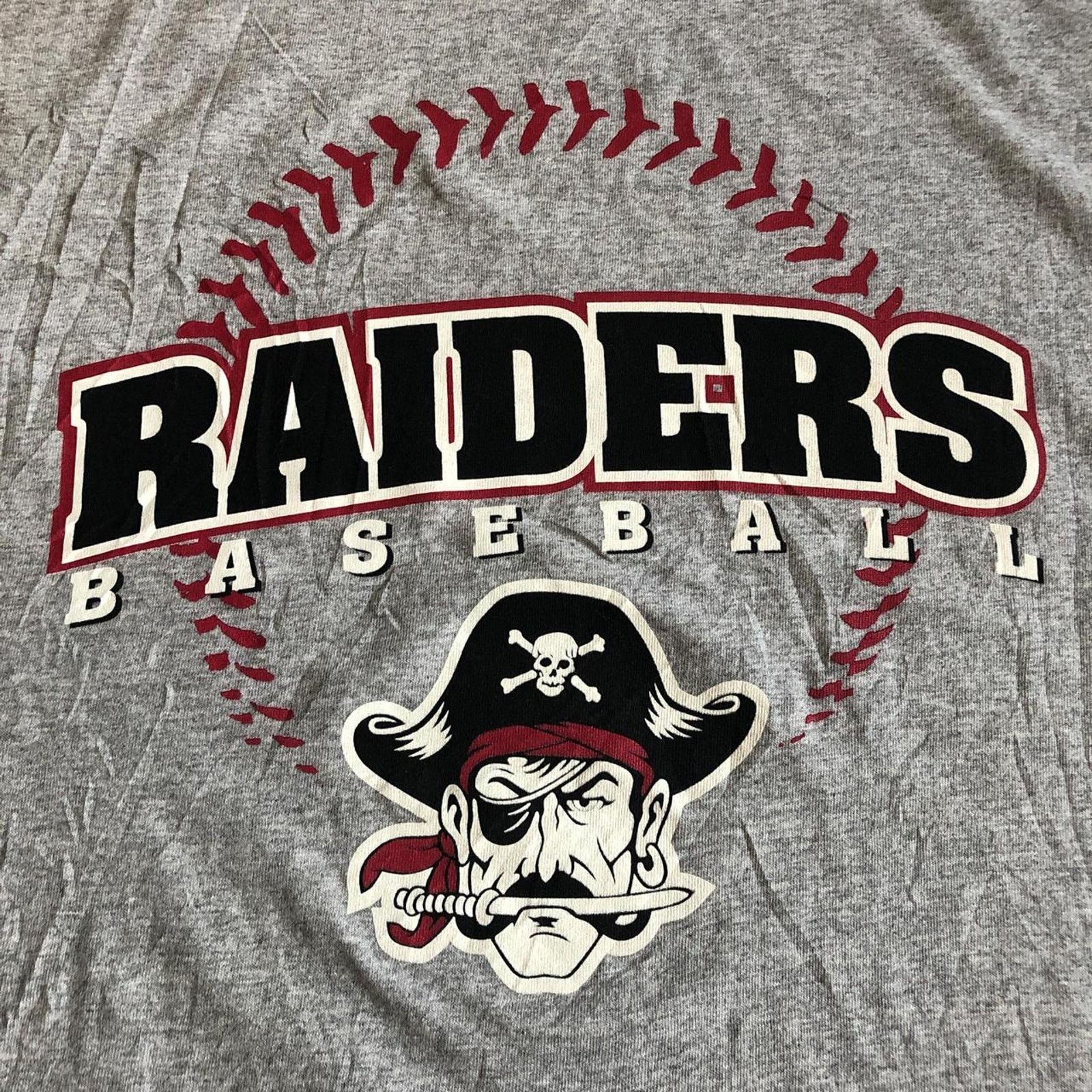 Gildan Men’s Grey Raiders Baseball Graphic Tee Size US XL / EU 56 / 4 - 3 Thumbnail