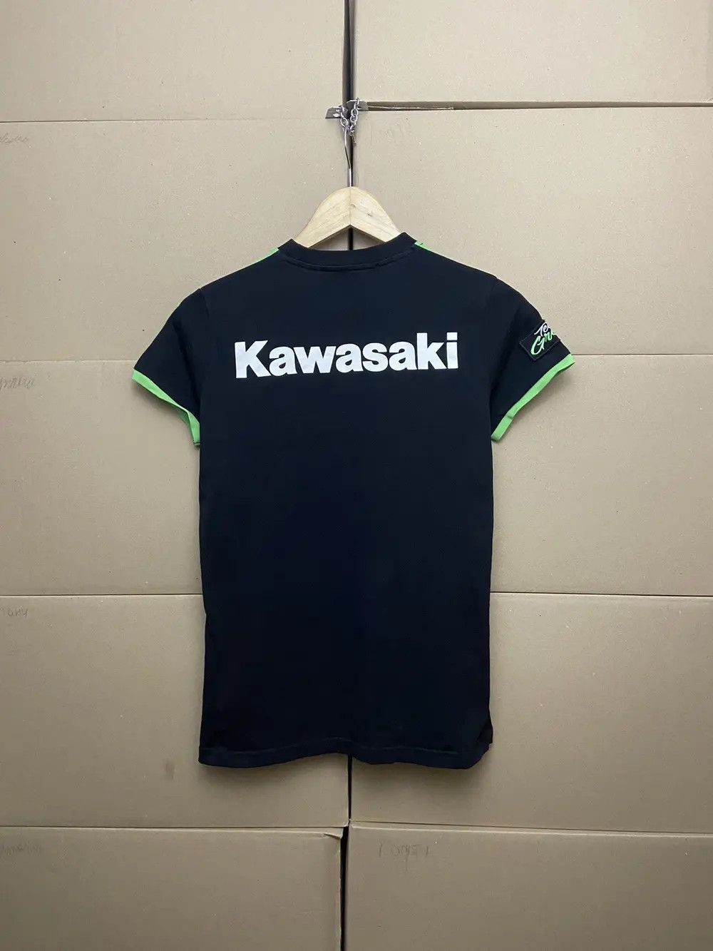 Vintage VINTAGE KAWASAKI RACING TEE T SHIRT GREEN TEAM Y2K MOTO BIKE Size US S / EU 44-46 / 1 - 2 Thumbnail