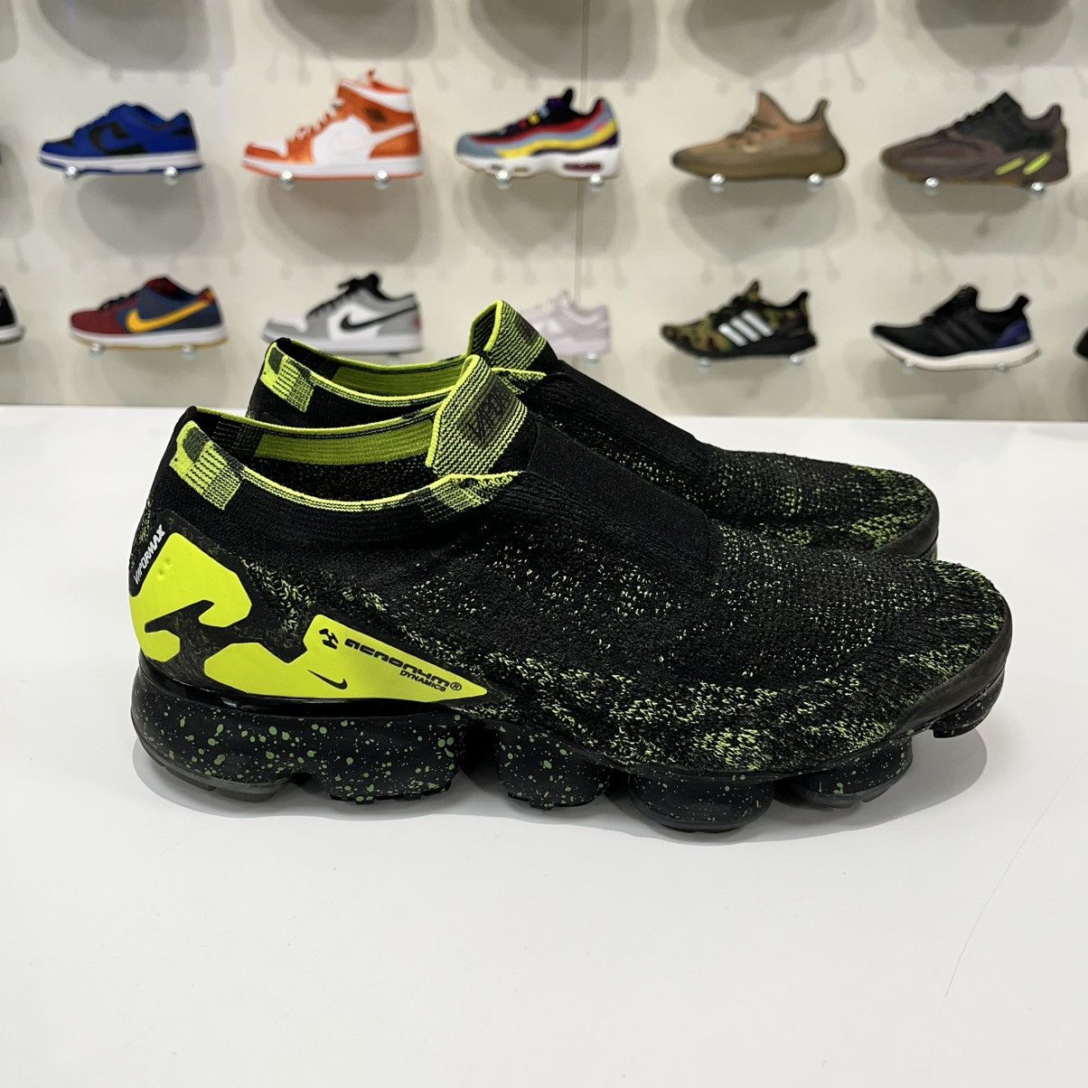 Nike Nike Air VaporMax Moc 2 Acronym Black Size US 9.5 / EU 42-43 - 7 Thumbnail