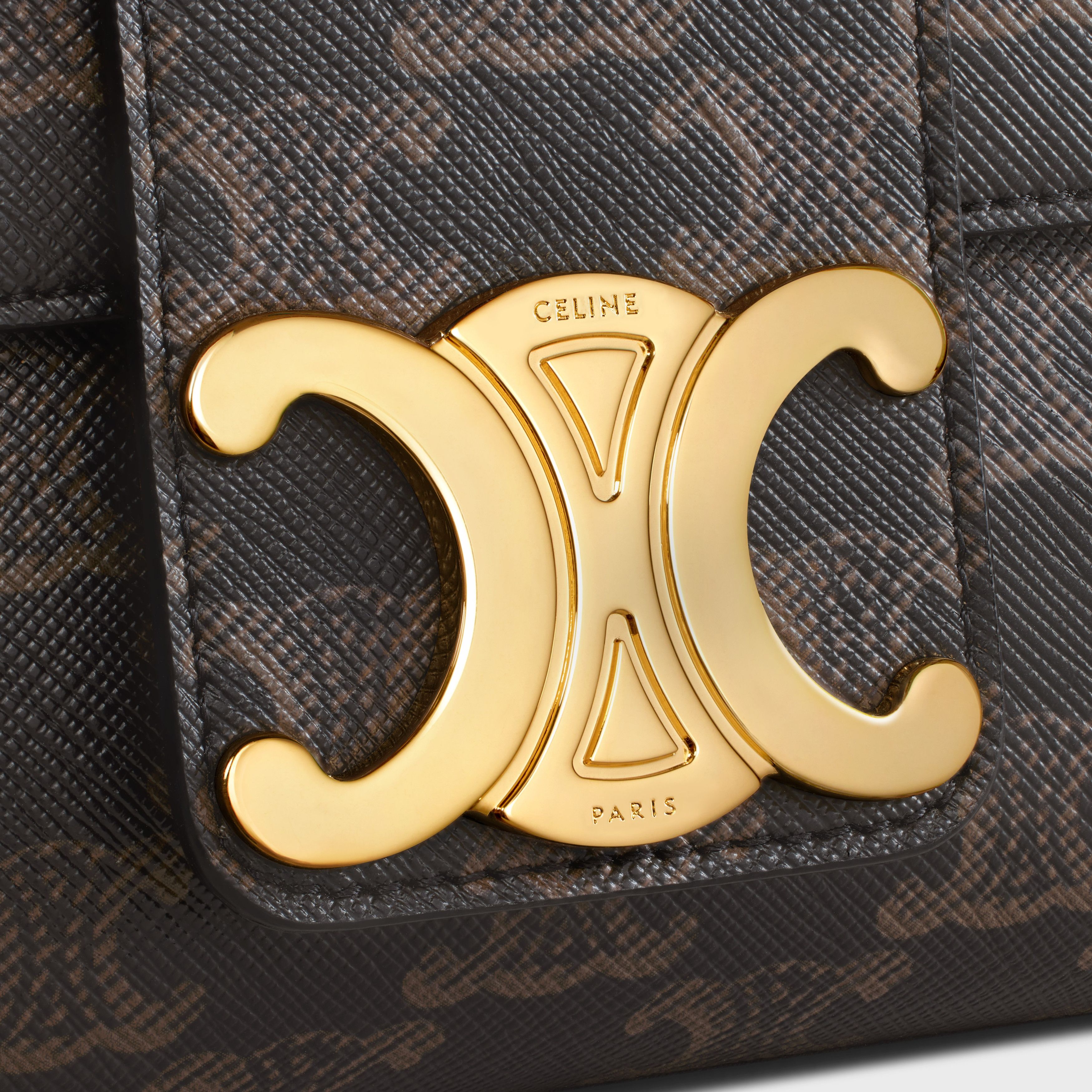 Celine o1bcso1str0925 115852FRH Size: OS / Shoulder Bag in Tan Size ONE SIZE - 4 Thumbnail