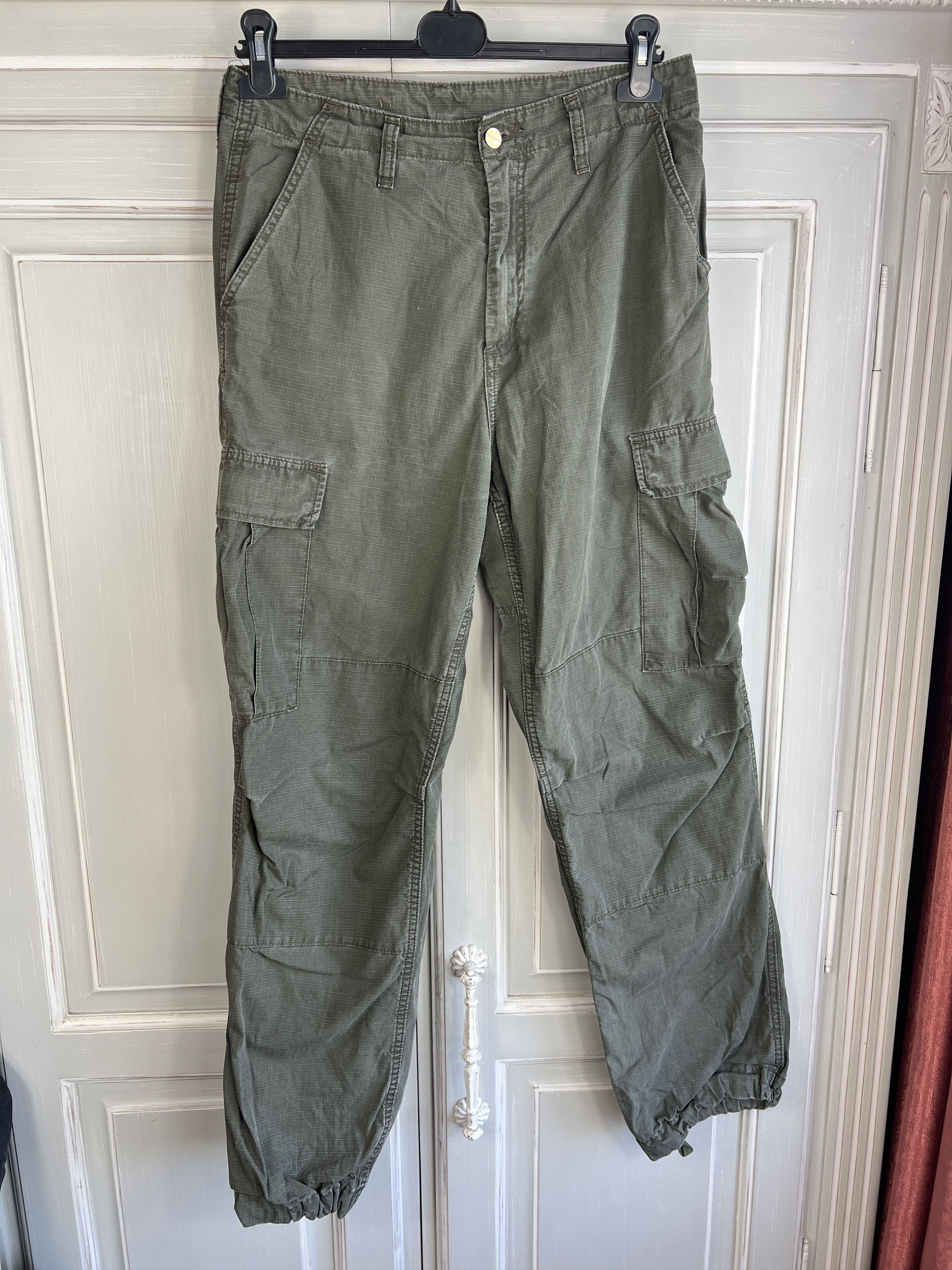 Carhartt VINTAGE CARHARTT CARGO PANTS Size US 32 / EU 48 - 1 Thumbnail