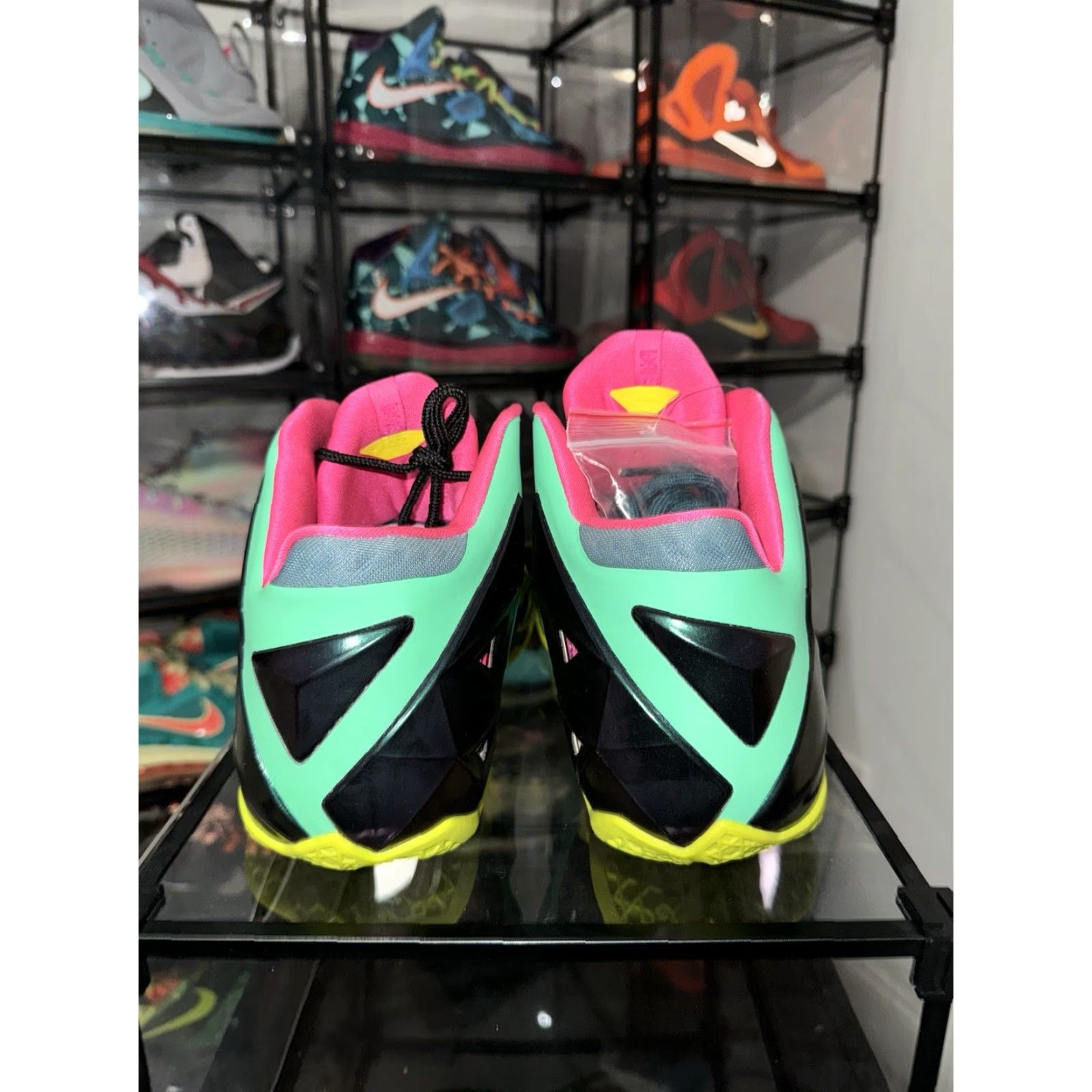 Nike Nike LeBron 11 T Rex PE Promo Sample Size 10.5 Men Sneaker Multicolor RARE Size US 11 / EU 44 - 4 Thumbnail