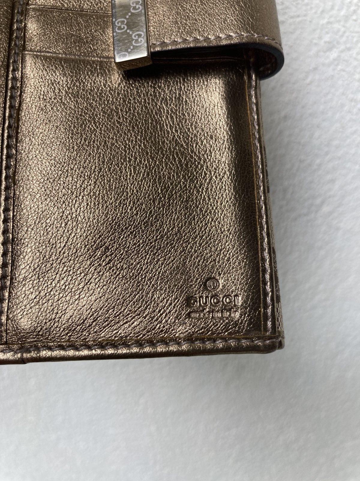 Gucci Vintage Gucci GG Gold Trim Canvas Leather Monogram Wallet Size ONE SIZE - 7 Thumbnail