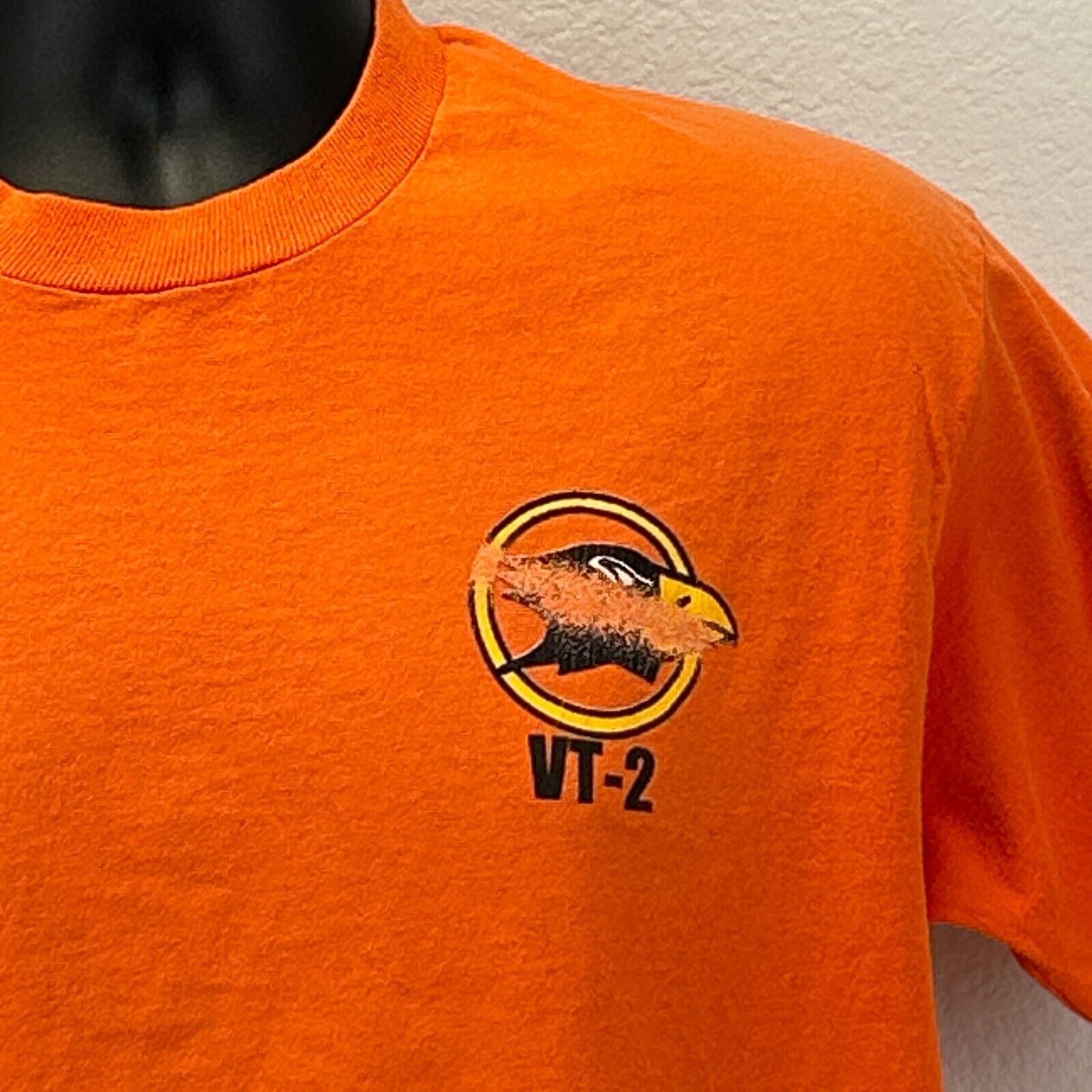 Fruit Of The Loom Vintage VT-2 Doerbirds T Shirt US Navy Training Orange L Size US L / EU 52-54 / 3 - 7 Thumbnail