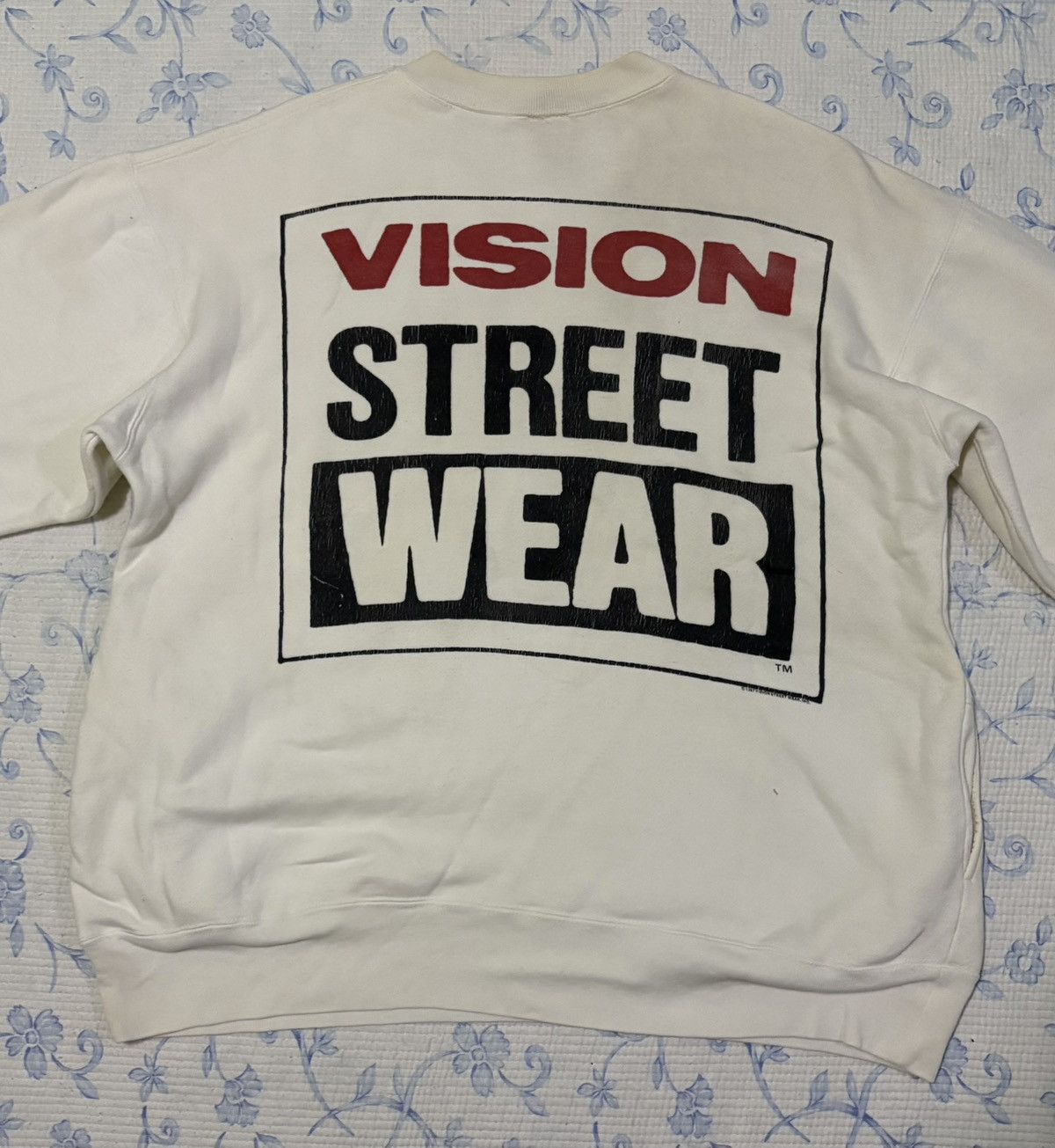 Vintage Vision Streetwear Sweatshirt Made in USA Size US L / EU 52-54 / 3 - 10 Thumbnail