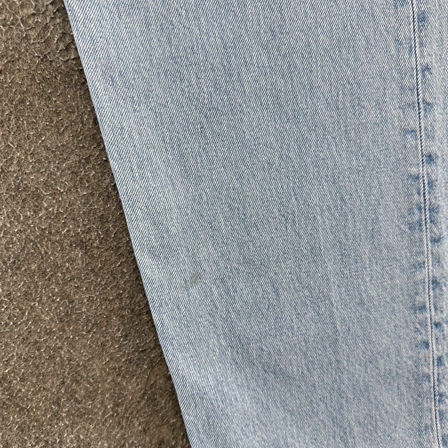 Levi's VINTAGE Levi's 501 Jeans Men 38x34 Light Wash Blue Straight Regular distress USA 90s Levi's 500 Series Mens Jeans 38x34 Size US 38 / EU 54 - 3 Thumbnail