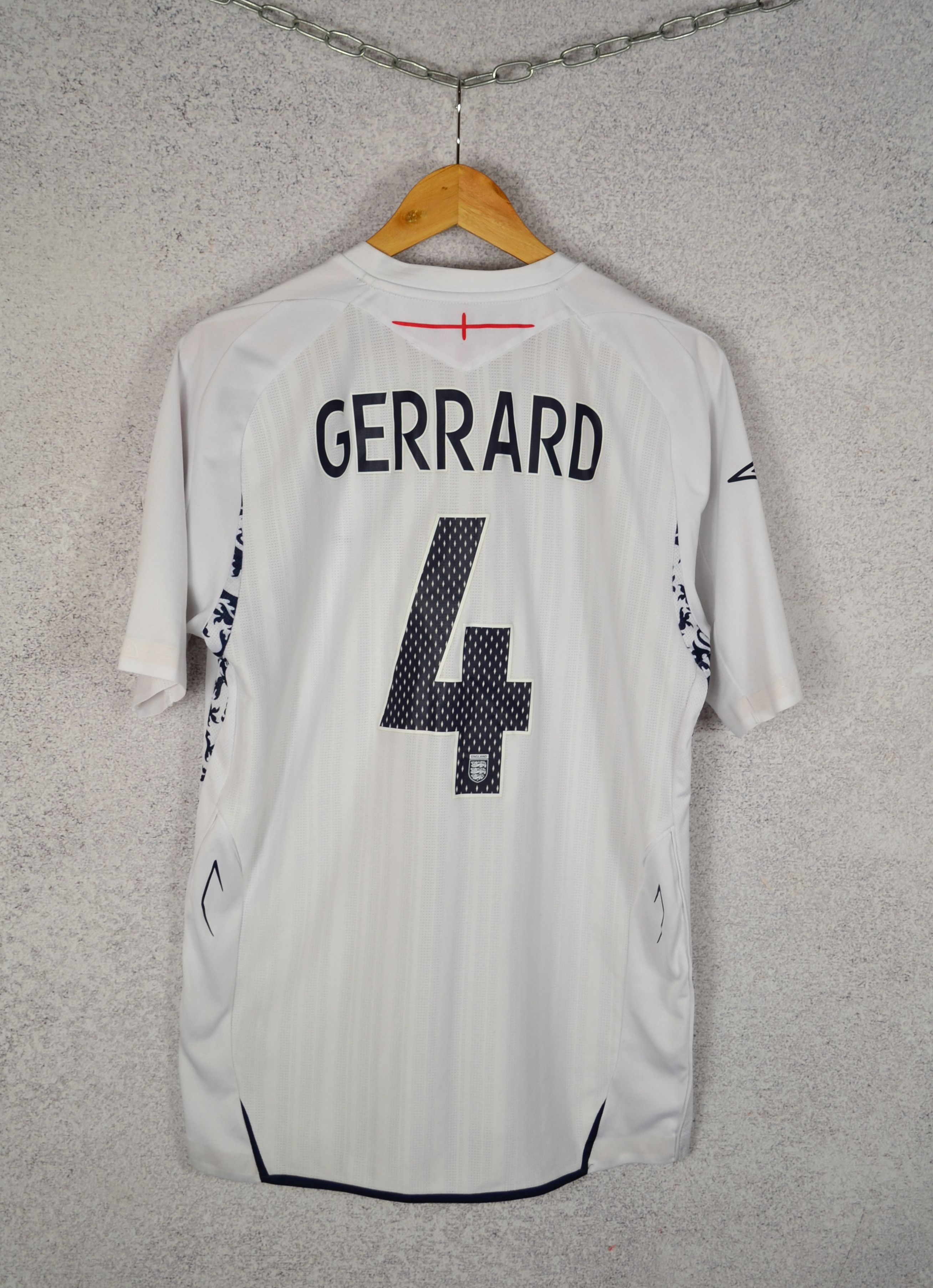 Umbro England National Team Home 2007-2009 Steven Gerrard #4 Umbro Size US M / EU 48-50 / 2 - 1 Thumbnail