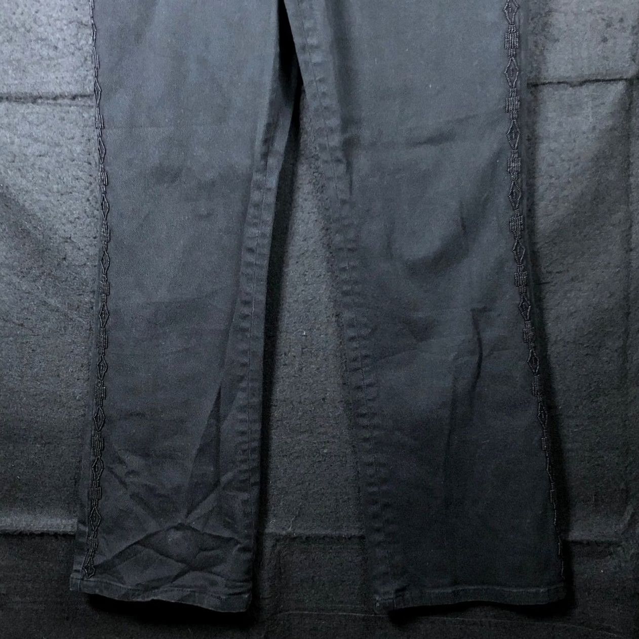 Ralph Lauren Ralph Lauren Jeans Black Denim Petite Mid Rise Straight Beaded Accents 2P Womens Petite Jeans Beaded Accents 2P Size 28" / US 6 / IT 42 - 3 Thumbnail