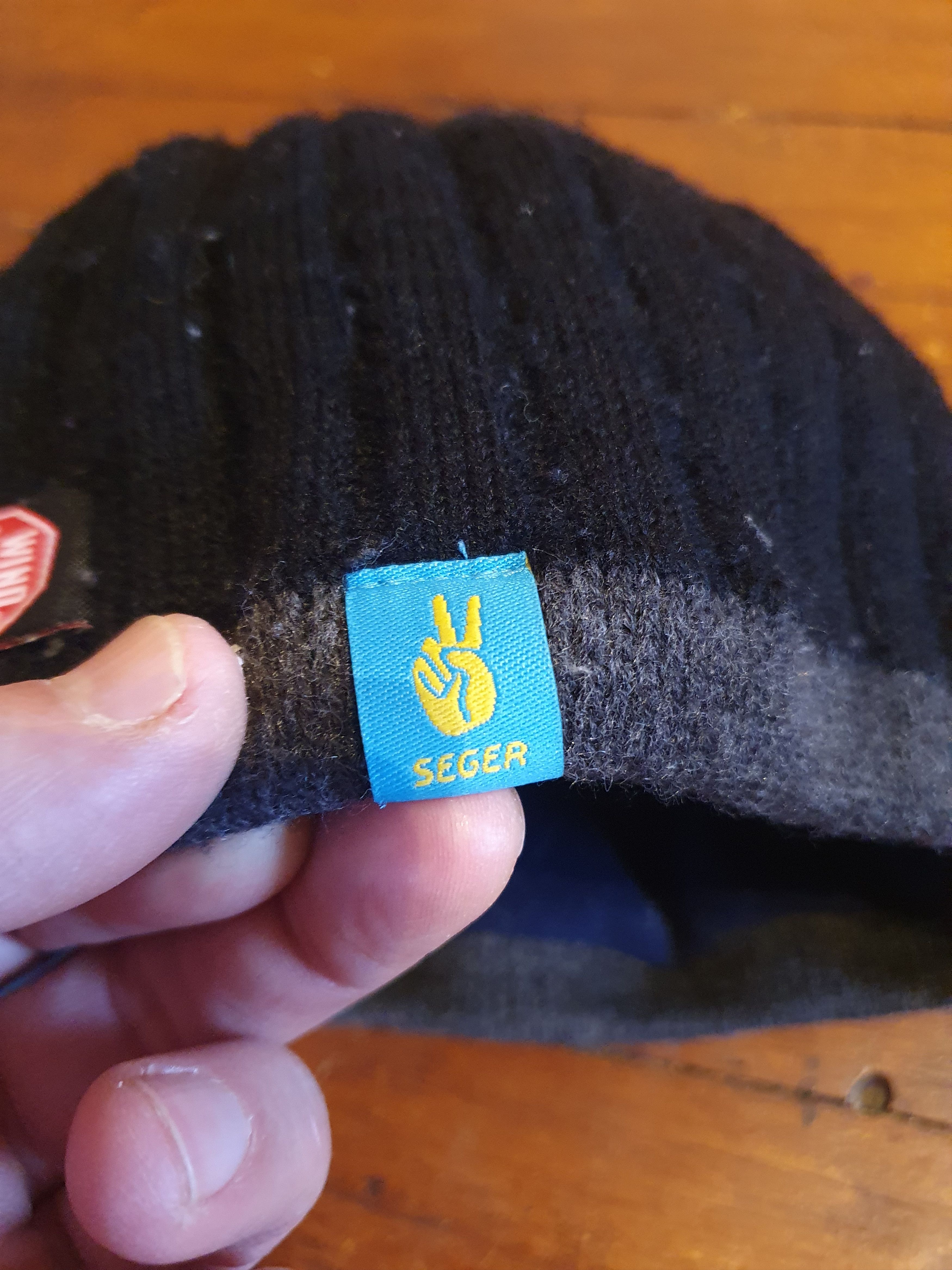 Other Seger Beanie Wind Stopper Fleece Lined Winter Sweaden Hat Size ONE SIZE - 4 Thumbnail