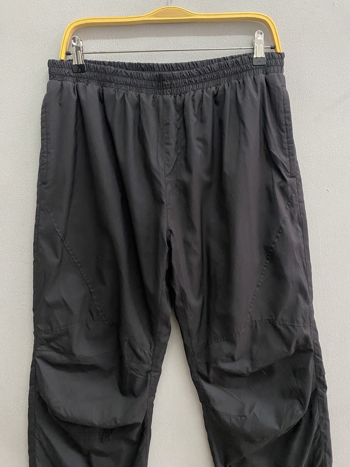 Oakley Oakley Nylon Trackpants Size MEDIUM Size US 31 - 5 Thumbnail