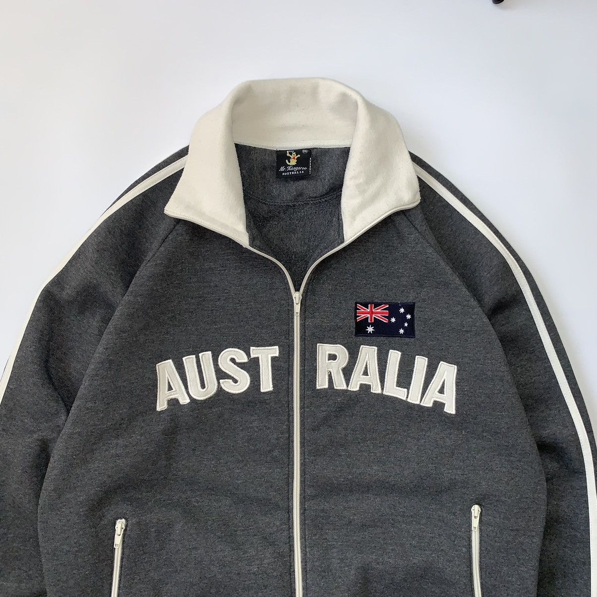 Japanese Brand Vintage Australia big logo Y2K Zip Hoodie Size US XL / EU 56 / 4 - 4 Thumbnail