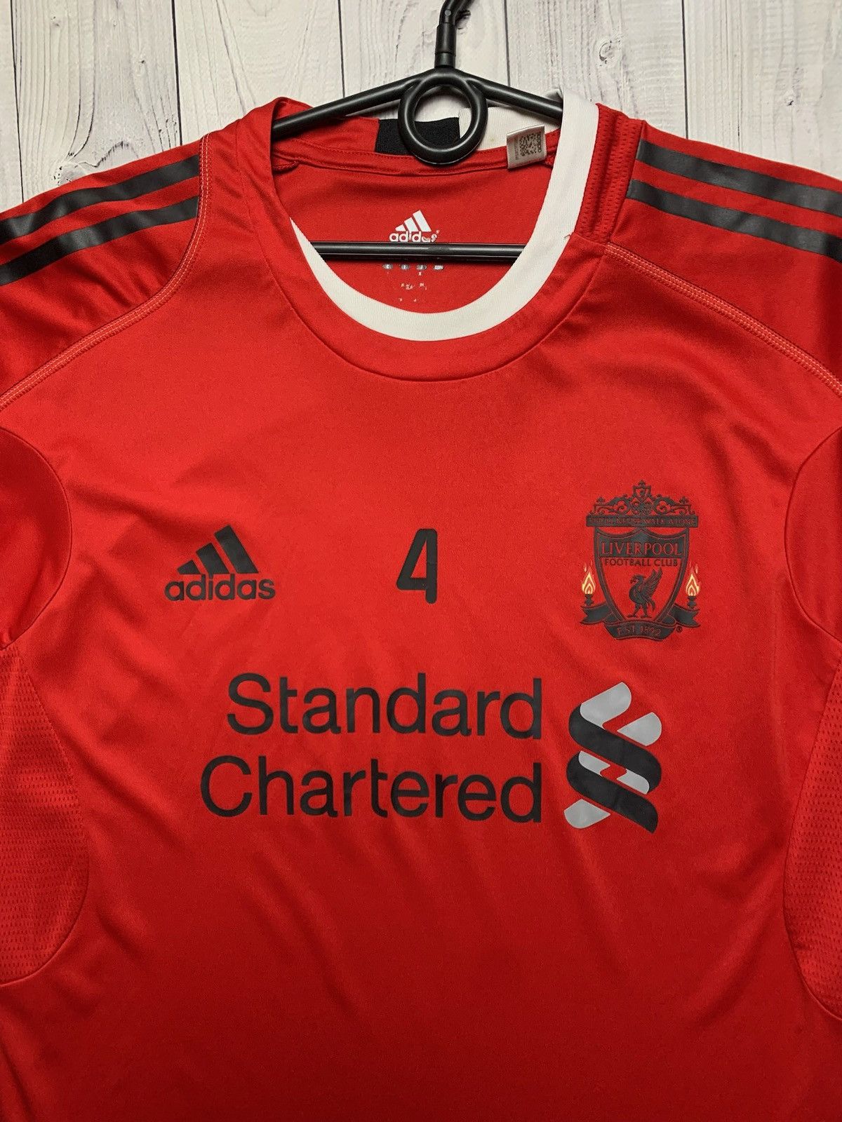 Adidas × Vintage Vintage adidas Liverpool soccer jersey size M 4 logo Size US M / EU 48-50 / 2 - 2 Thumbnail