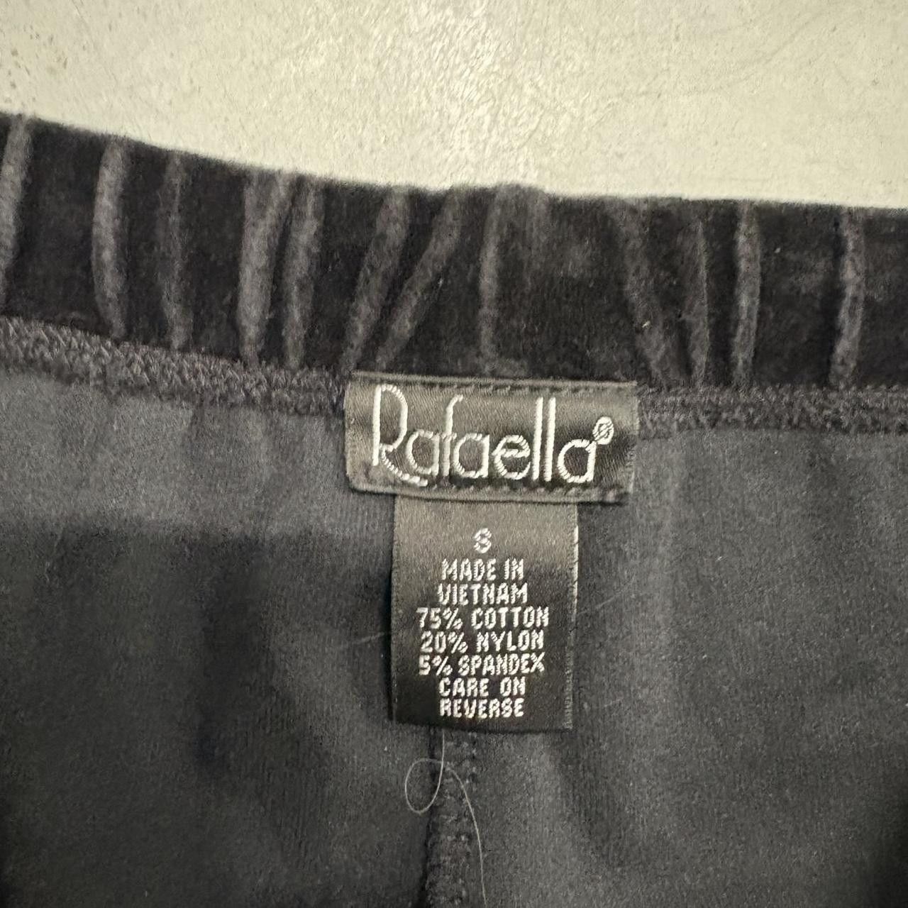 Vintage Crazy Vintage Y2K/2000s Baggy Rafaella Black Velvet SweatPants! Size US 32 / EU 48 - 7 Thumbnail