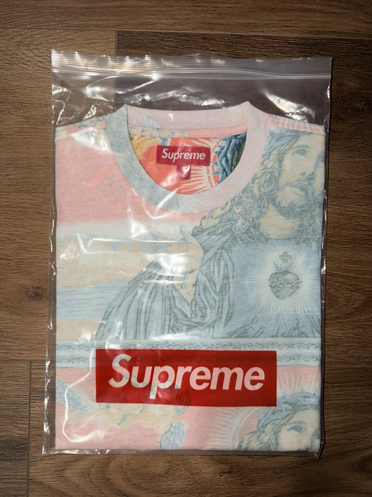 Supreme Supreme Jesus S/S Top Multicolor Size Medium Size US M / EU 48-50 / 2 - 7 Thumbnail