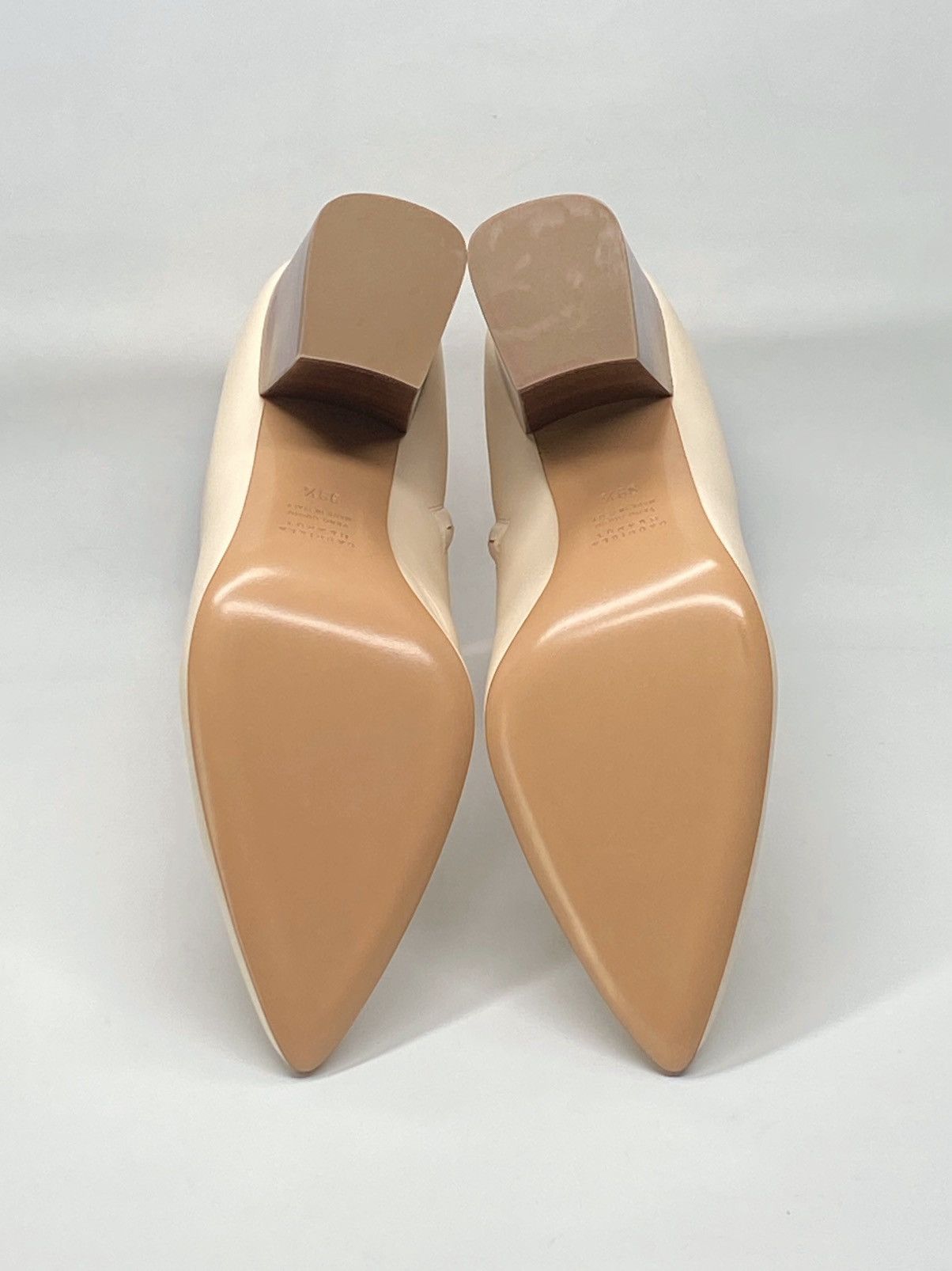 Gabriela Hearst Gabriela Hearst Rio Ankle Boot in Cream Leather size 39.5 Size US 9.5 / IT 39.5 - 15 Thumbnail