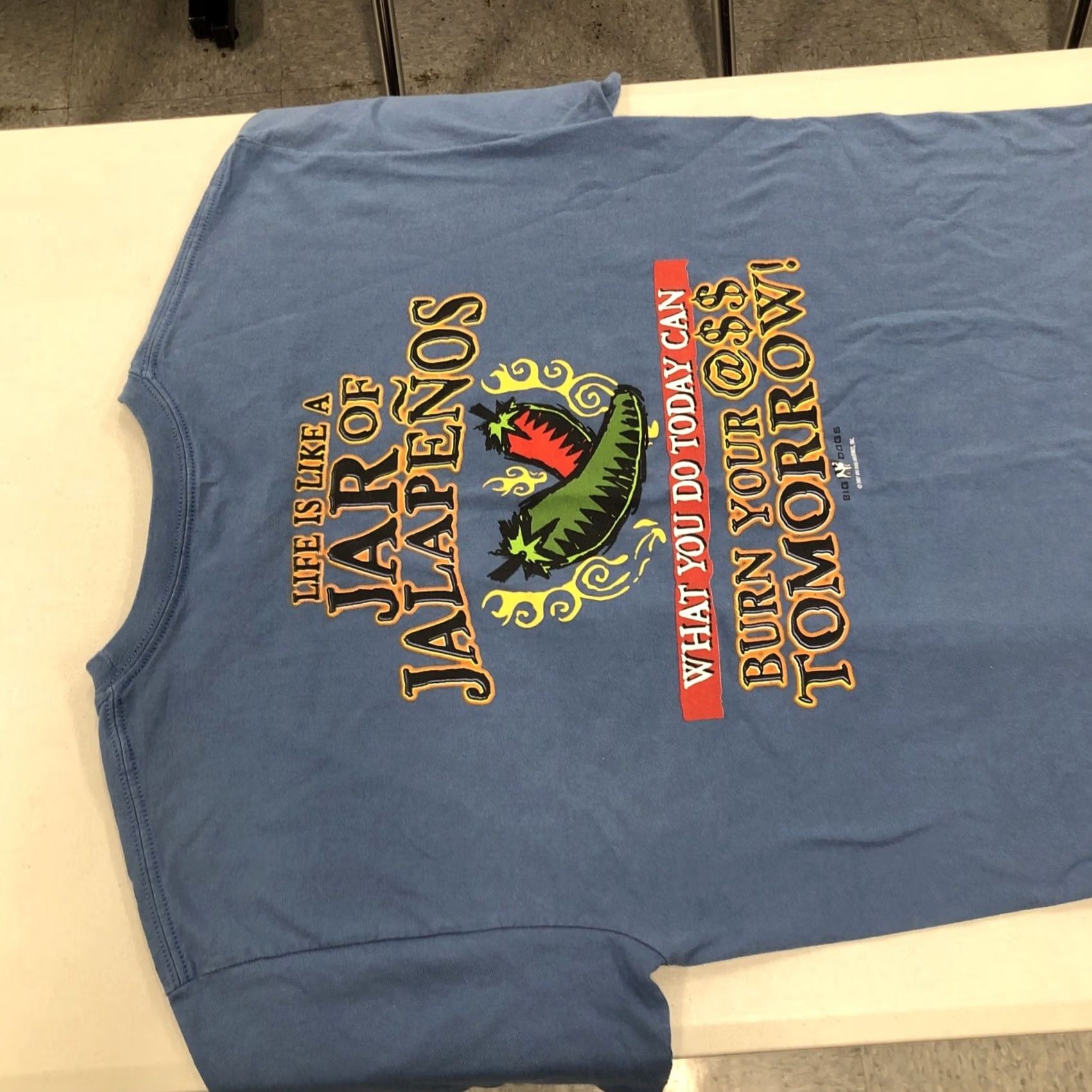 Big Dogs VINTAGE Men's Big Dogs Graphic T-Shirt Life is like a Jar of Jalapenos.. Blue L Mens Size US L / EU 52-54 / 3 - 4 Thumbnail
