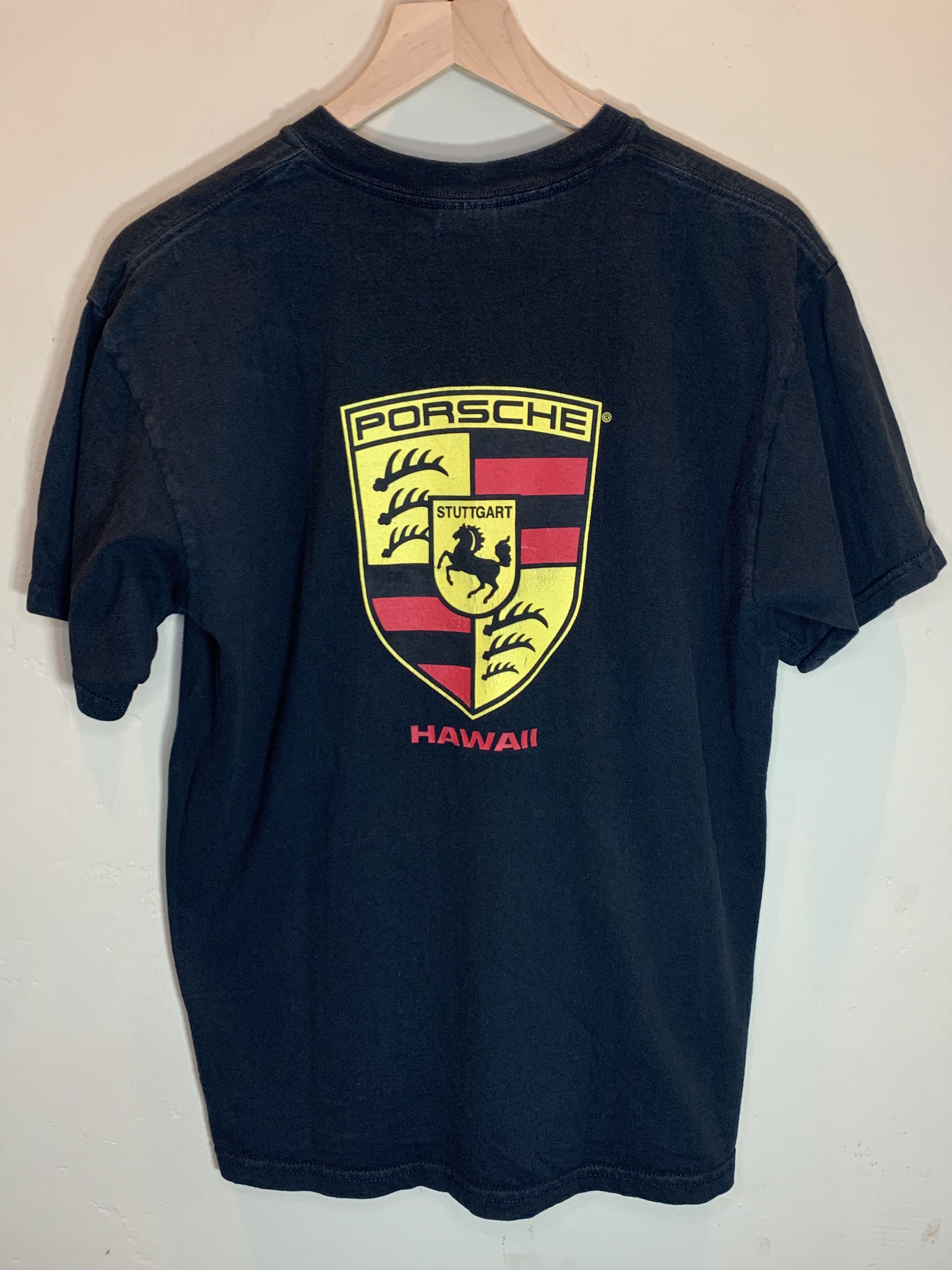 Vintage *RARE* Vintage 90’s Porsche Hawaii Car Logo T-Shirt - Medium Size US M / EU 48-50 / 2 - 1 Thumbnail