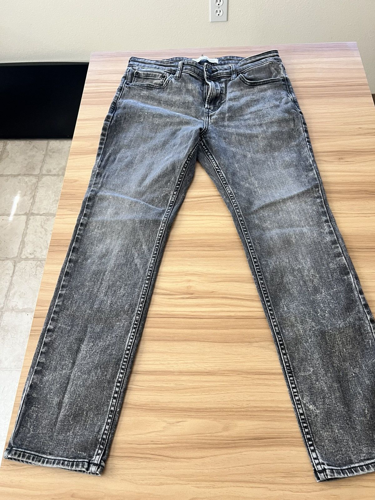 Calvin Klein Calvin Klein Black Denim Jeans 33x30 Size US 33 - 1 Thumbnail
