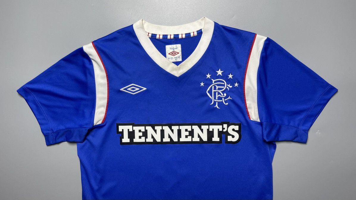 Umbro RANGERS UMBRO 2011/2012 FOOTBALL HOME JERSEY #6 MCCULLOCH Size US S / EU 44-46 / 1 - 3 Thumbnail