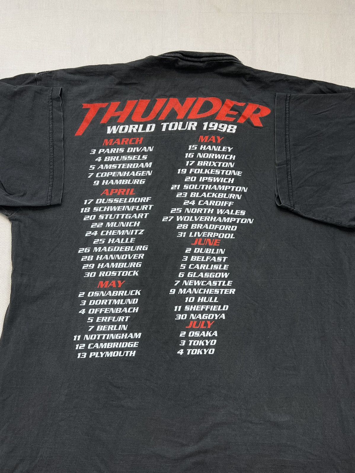 Band Tees × Vintage Rare Tshirt Thunder Live World Tour 1998 Vintage Size US L / EU 52-54 / 3 - 2 Thumbnail