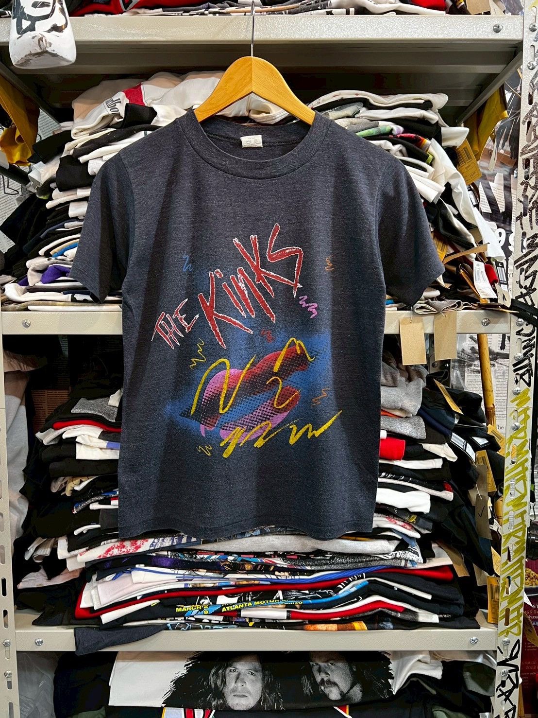 Band Tees The Kinks 1985‘s Size US M / EU 48-50 / 2 - 1 Thumbnail