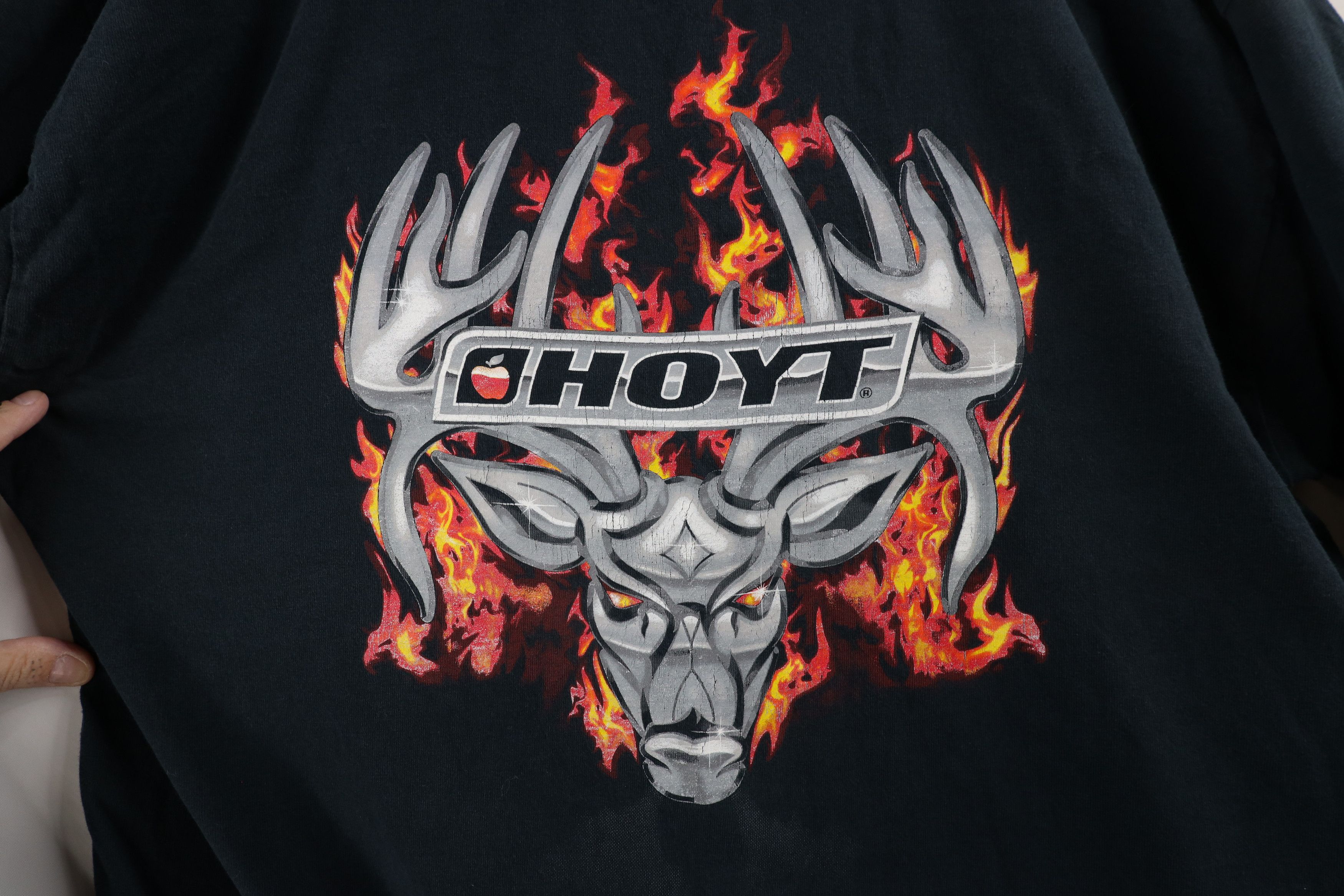 Vintage Vintage Team Hoyt Hunting Fire Flames Long Sleeve T-Shirt Size US XL / EU 56 / 4 - 4 Thumbnail