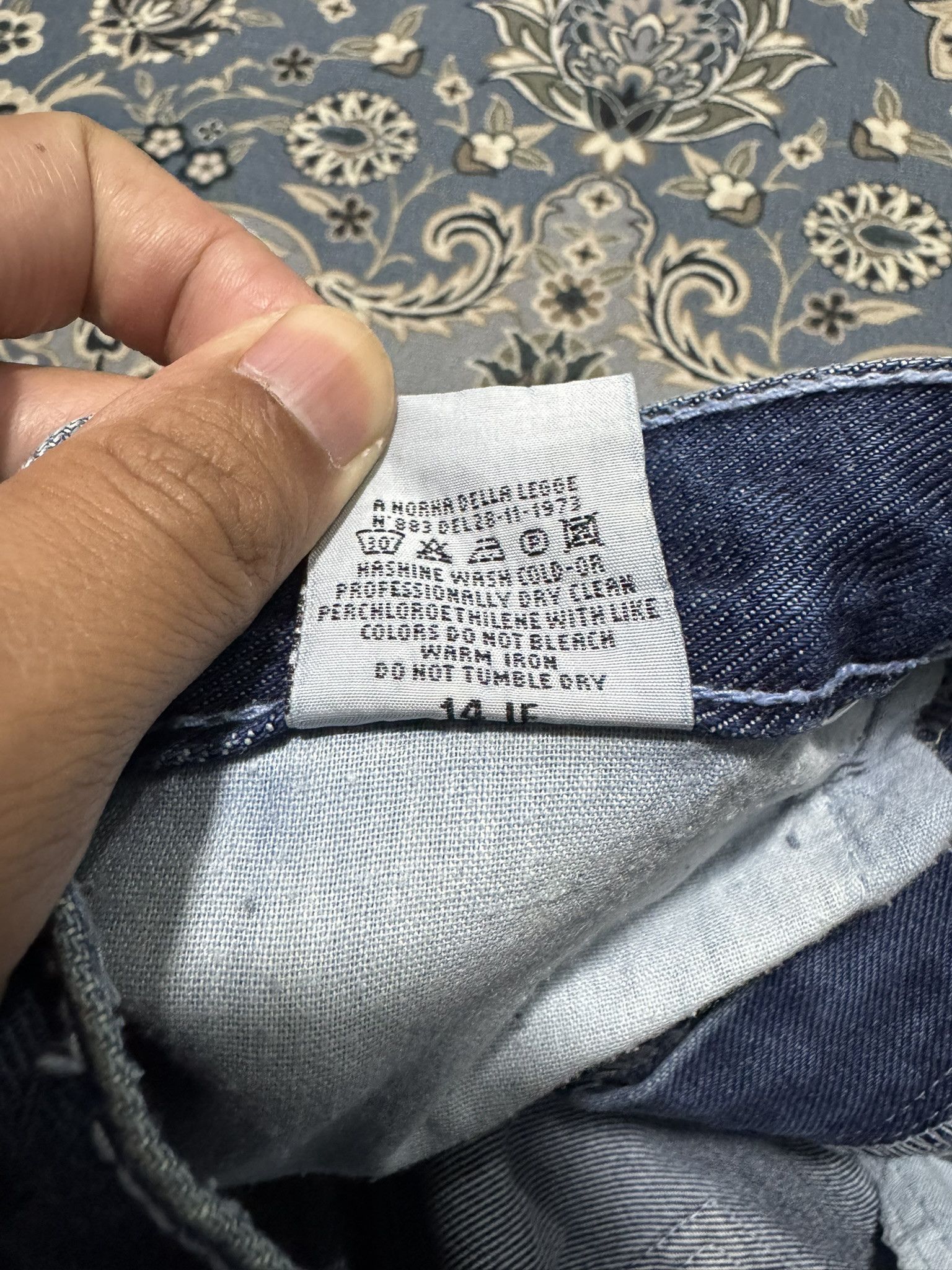 Versace × Versace Jeans Couture × Vintage Vintage Versace Jeans Couture Classic Blue Denim Jeans Size US 34 / EU 50 - 11 Thumbnail