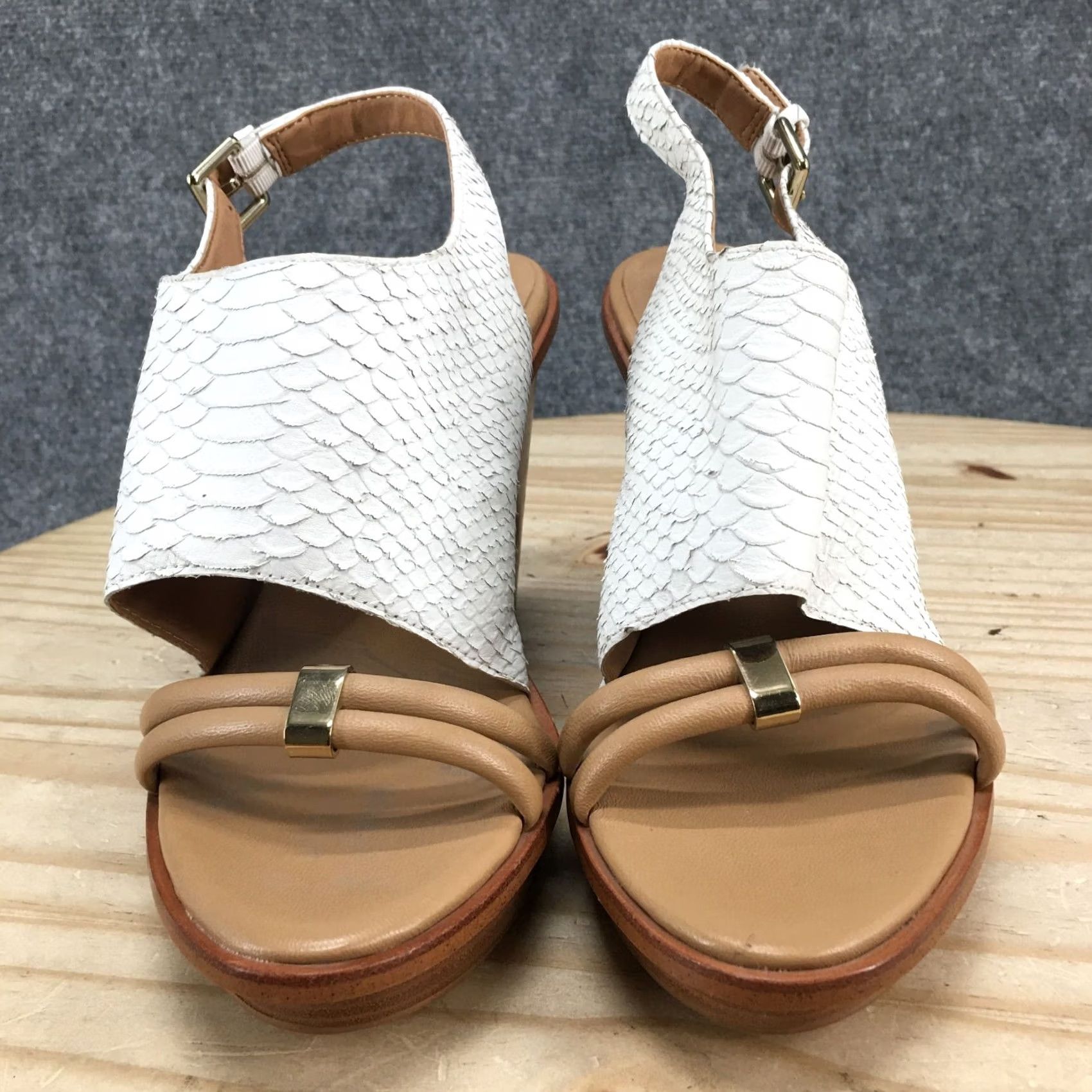 Calvin Klein Calvin Klein Sandals Womens 9 M Prina Slingback White Wedge Heels Comfort Casual Size US 9 / IT 39 - 6 Thumbnail