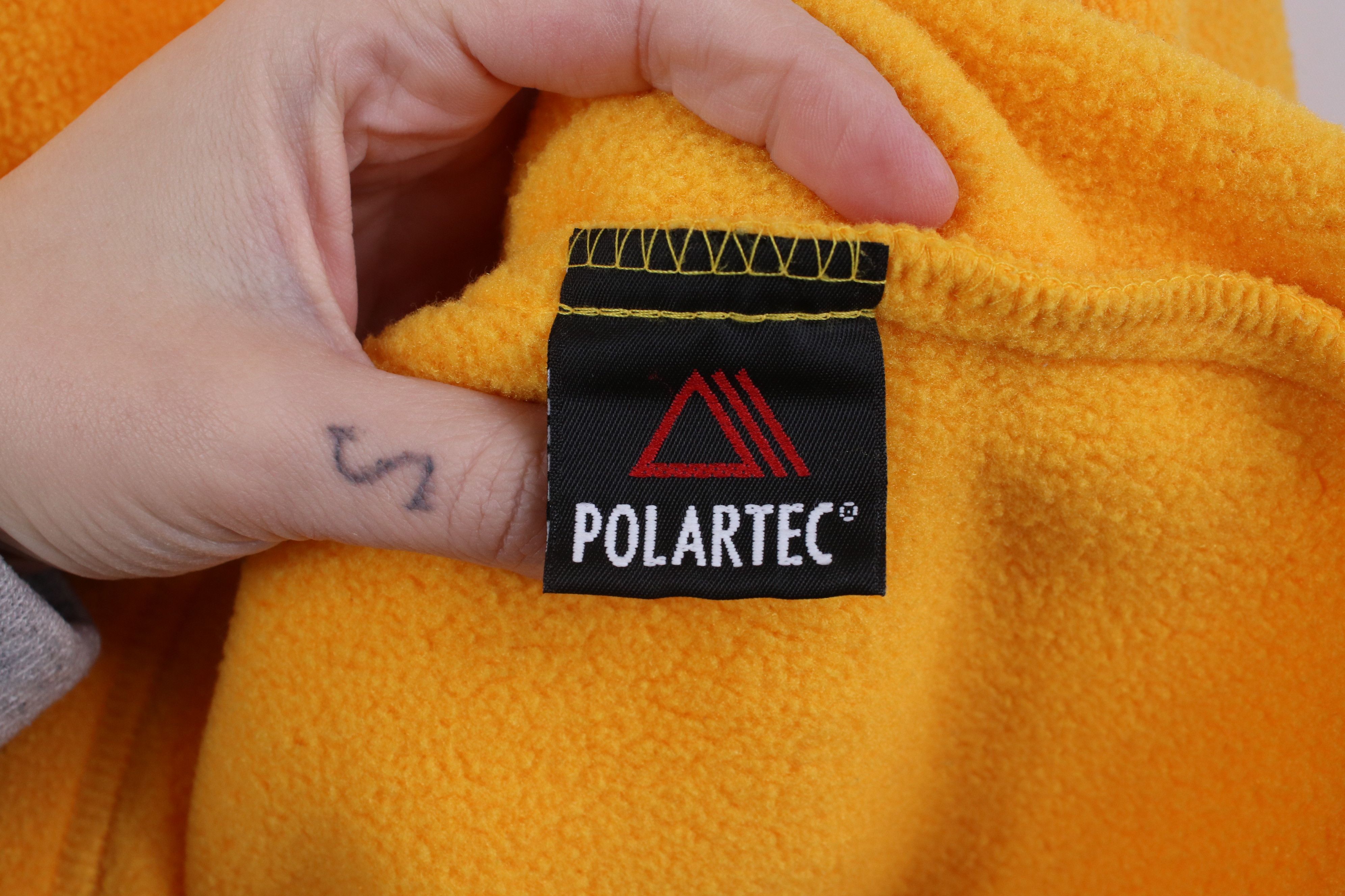 Vintage Vintage 90s Streetwear Fleece V-Neck Sweater Yellow USA Size US S / EU 44-46 / 1 - 7 Thumbnail