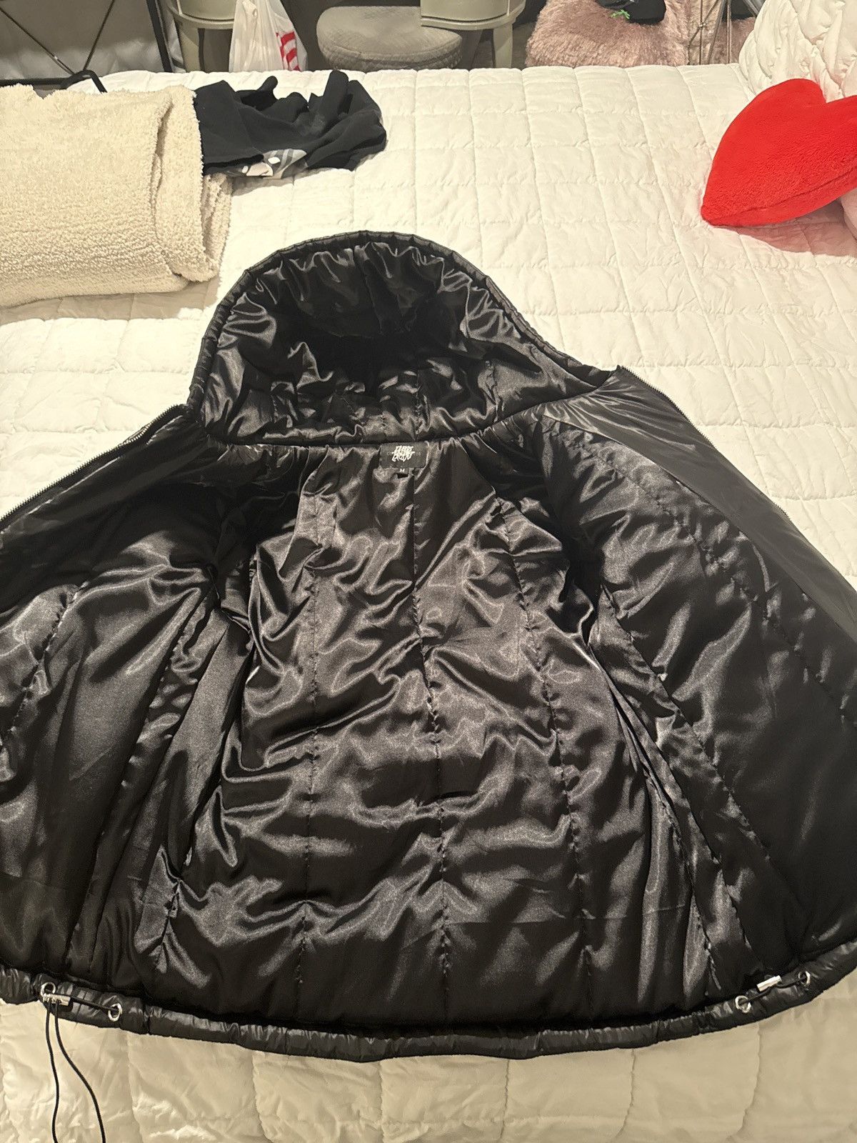 Other cursed limited time puffer Size US M / EU 48-50 / 2 - 3 Thumbnail