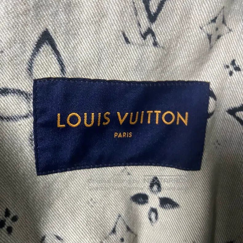Louis Vuitton Louis Vuitton Grey Logo monogram single-breasted long-slee Size US M / EU 48-50 / 2 - 4 Thumbnail