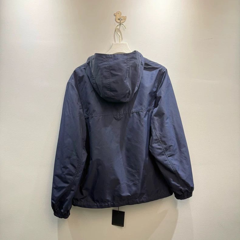 Louis Vuitton Louis Vuitton 23 New pin reversible jacket with full print Size US M / EU 48-50 / 2 - 2 Thumbnail