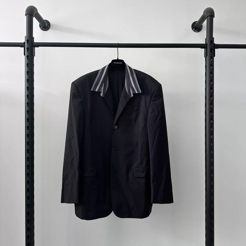 Balenciaga Balenciaga Balenciaga SS21 Wool Blazer With Shoulder Pads- Size US S / EU 44-46 / 1 - 2 Thumbnail