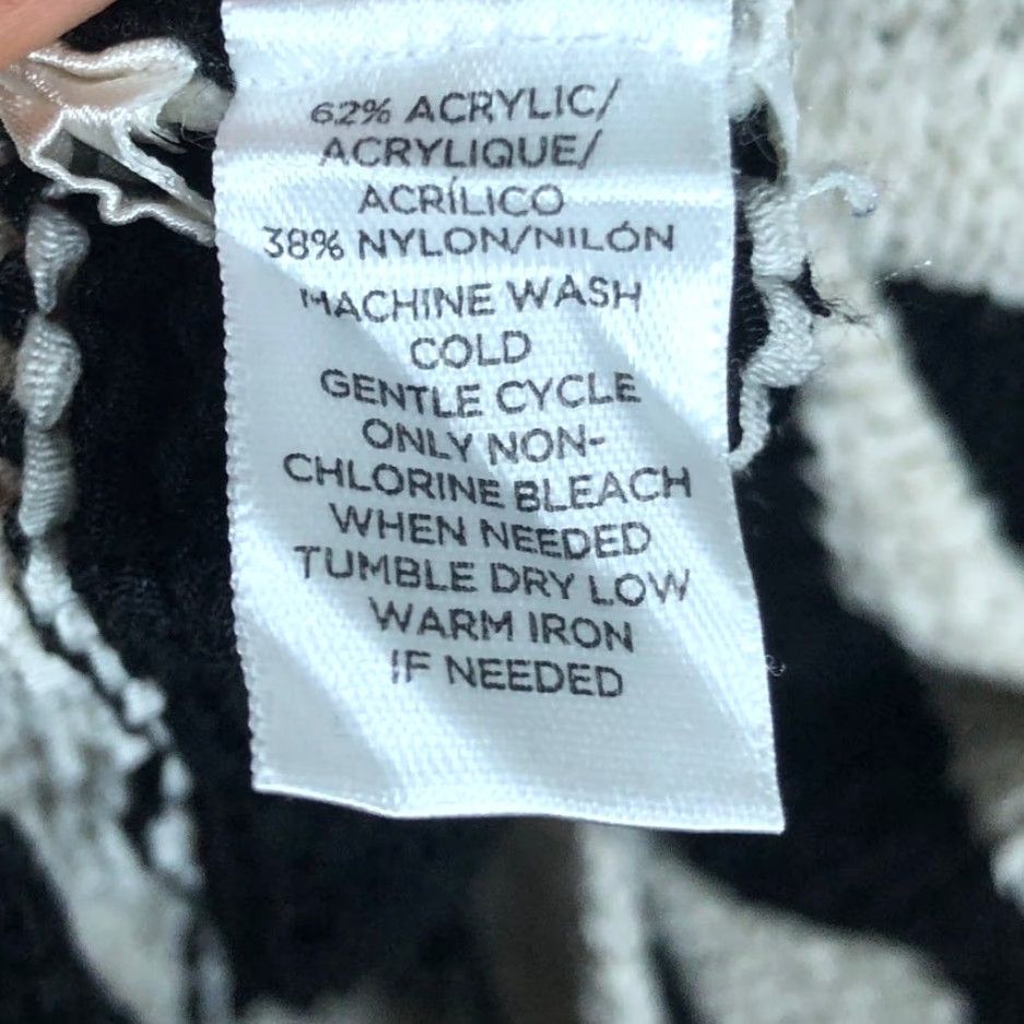 Ann Taylor Ann Taylor Women Sweater Tank Black Stripe Knit Nylon Blend Large Sleeveless Scoop Neck Size L / US 10 / IT 46 - 7 Thumbnail