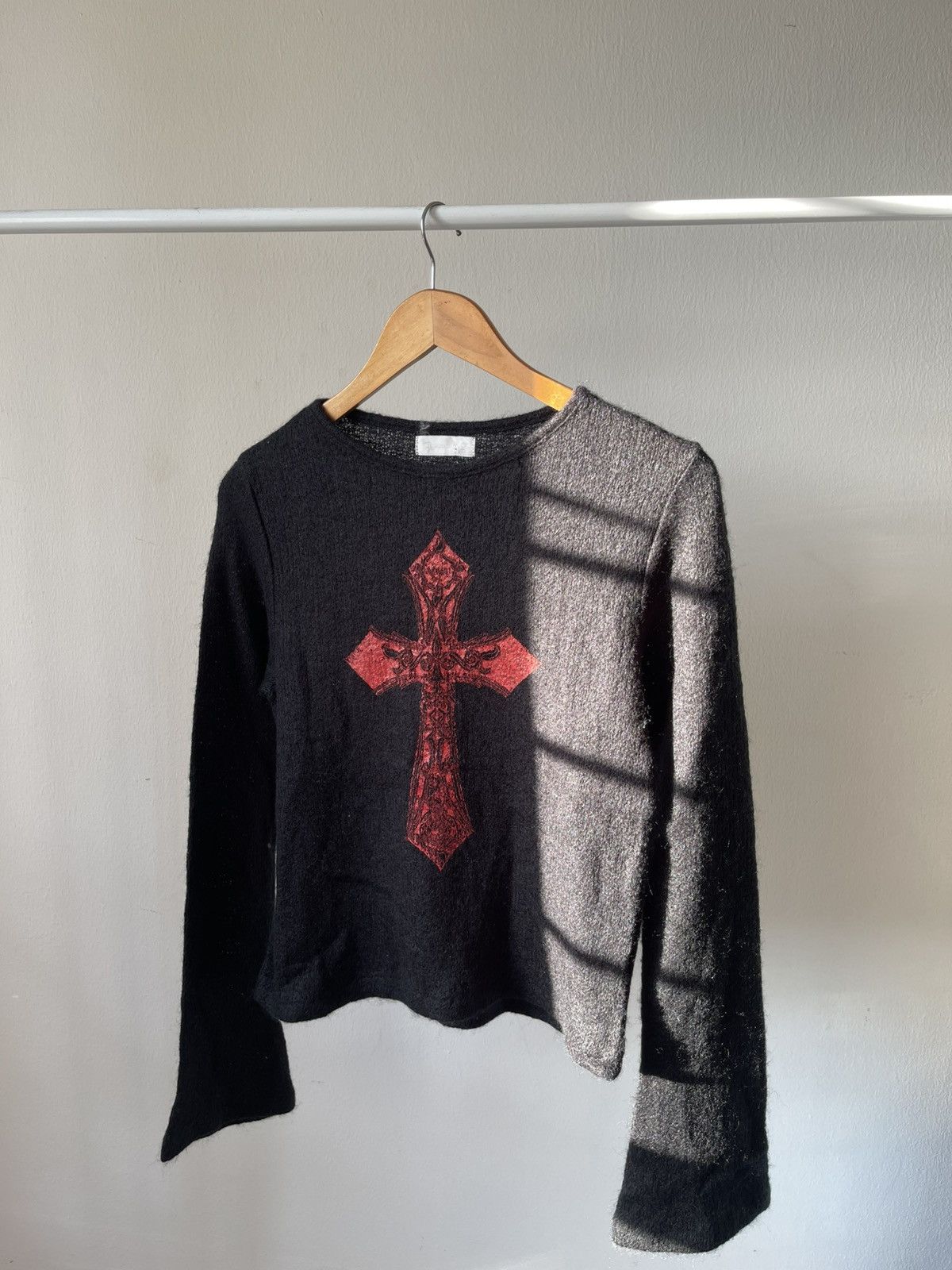 Rivulet of C.g Red Cross Crop Knit