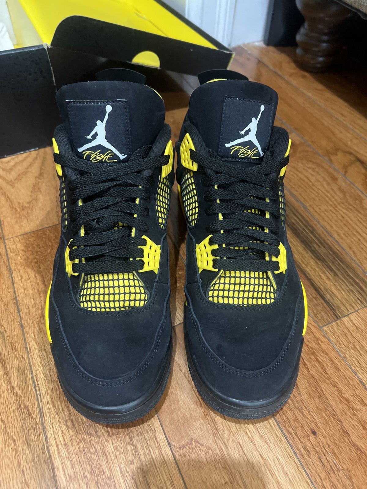 Nike Air jordan yellow thunder 4 Size US 10.5 / EU 43-44 - 4 Thumbnail