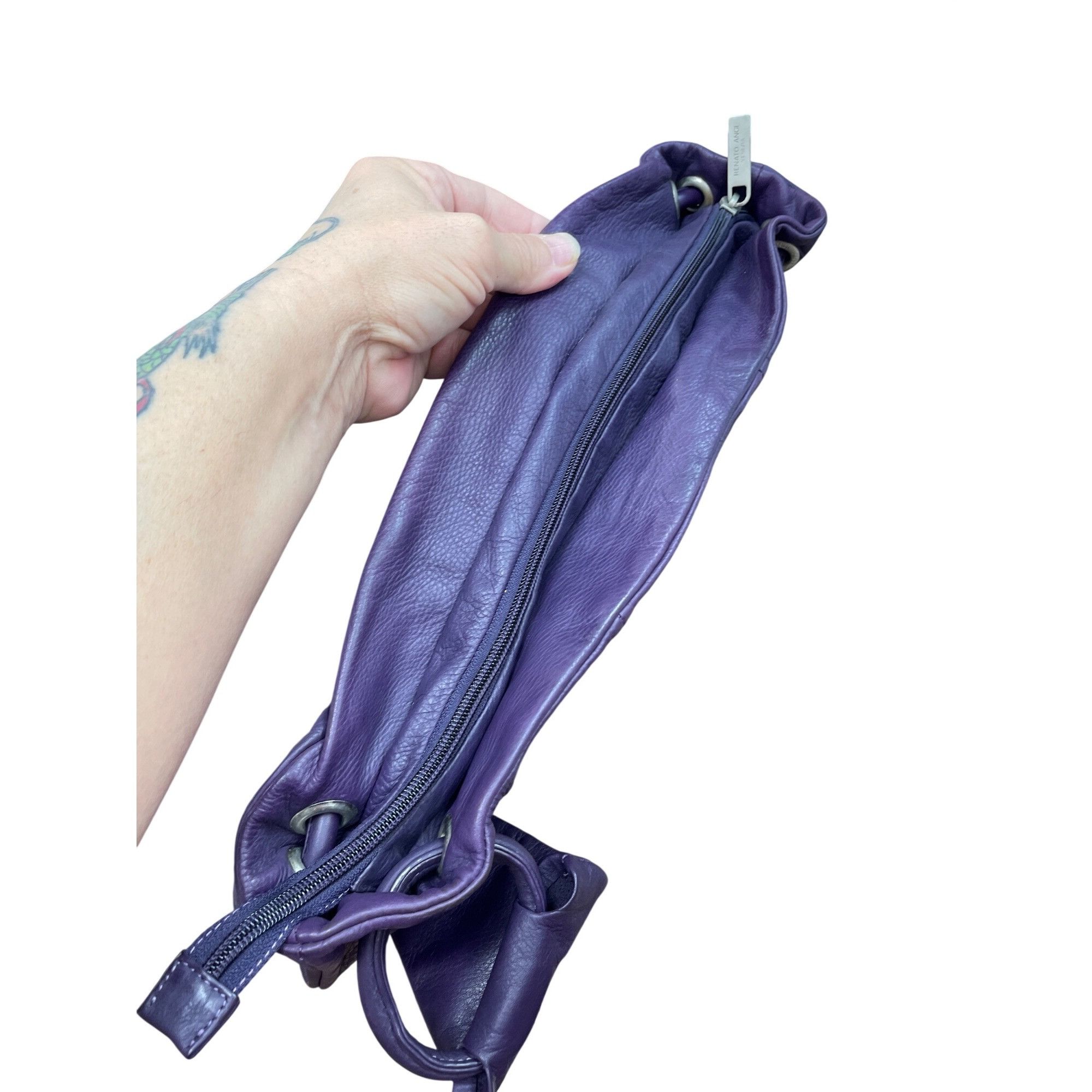 Other Renato Angi Vintage womans purple silver leather hobo should Size ONE SIZE - 13 Thumbnail