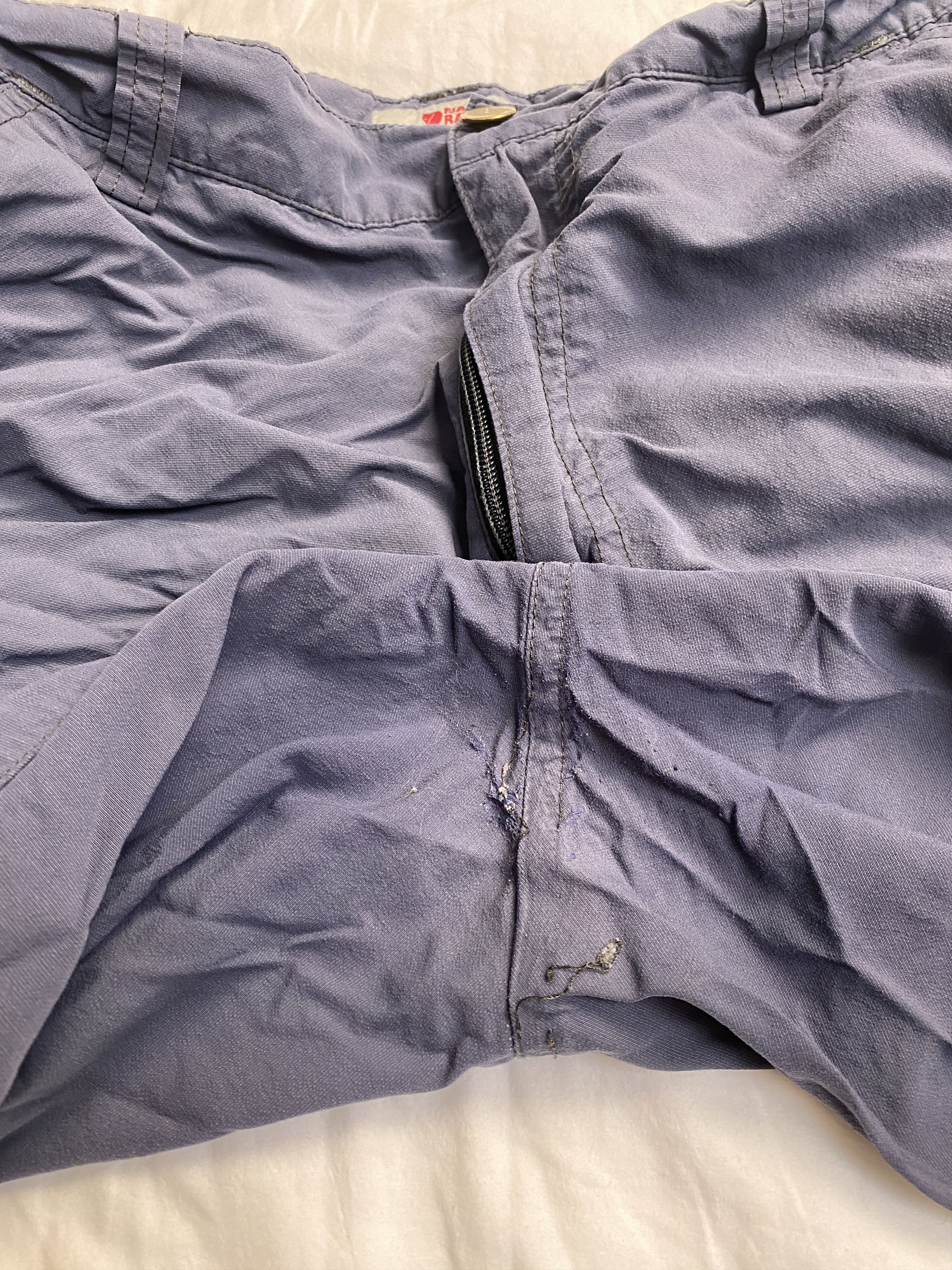 Fjallraven Fjallraven Cape Point MT Zip off trousers outdoor gorpcore Size US 40 / EU 56 - 9 Thumbnail