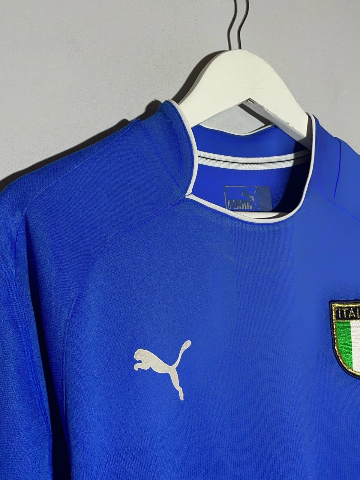 Puma × Vintage National Team Italy Puma 2003 Home Vintage Football Shirt Size US L / EU 52-54 / 3 - 3 Thumbnail